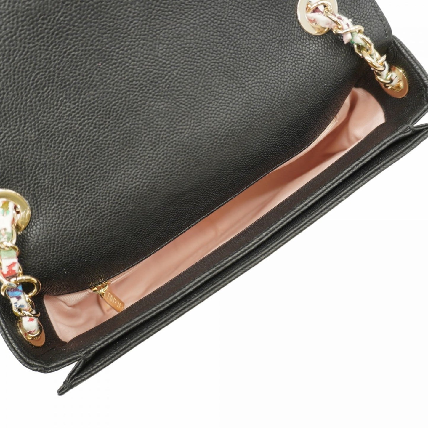 Chanel Black Grained Calfskin Handbag (Pre-Owned)