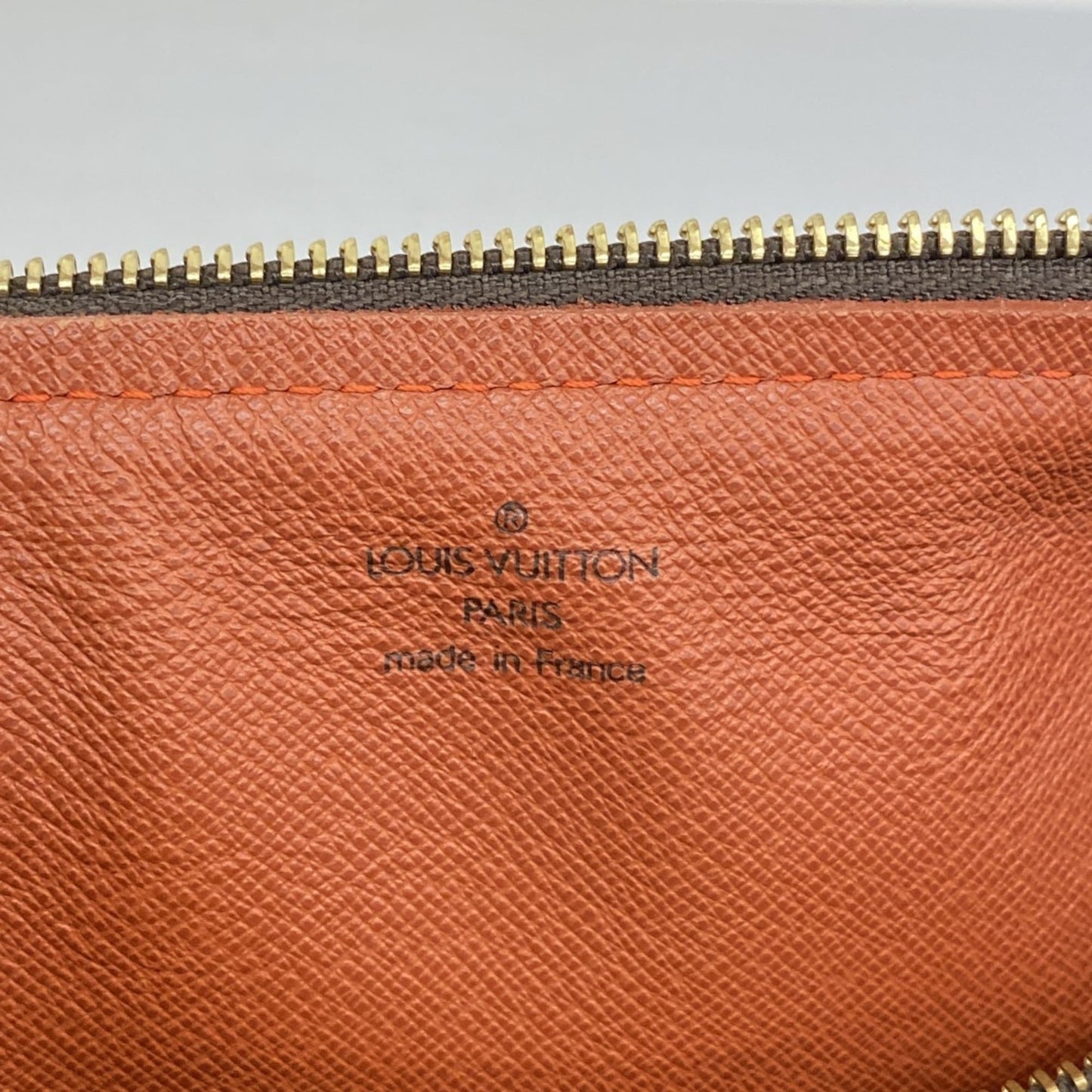 Louis Vuitton Ebene Handbag (Pre-Owned)