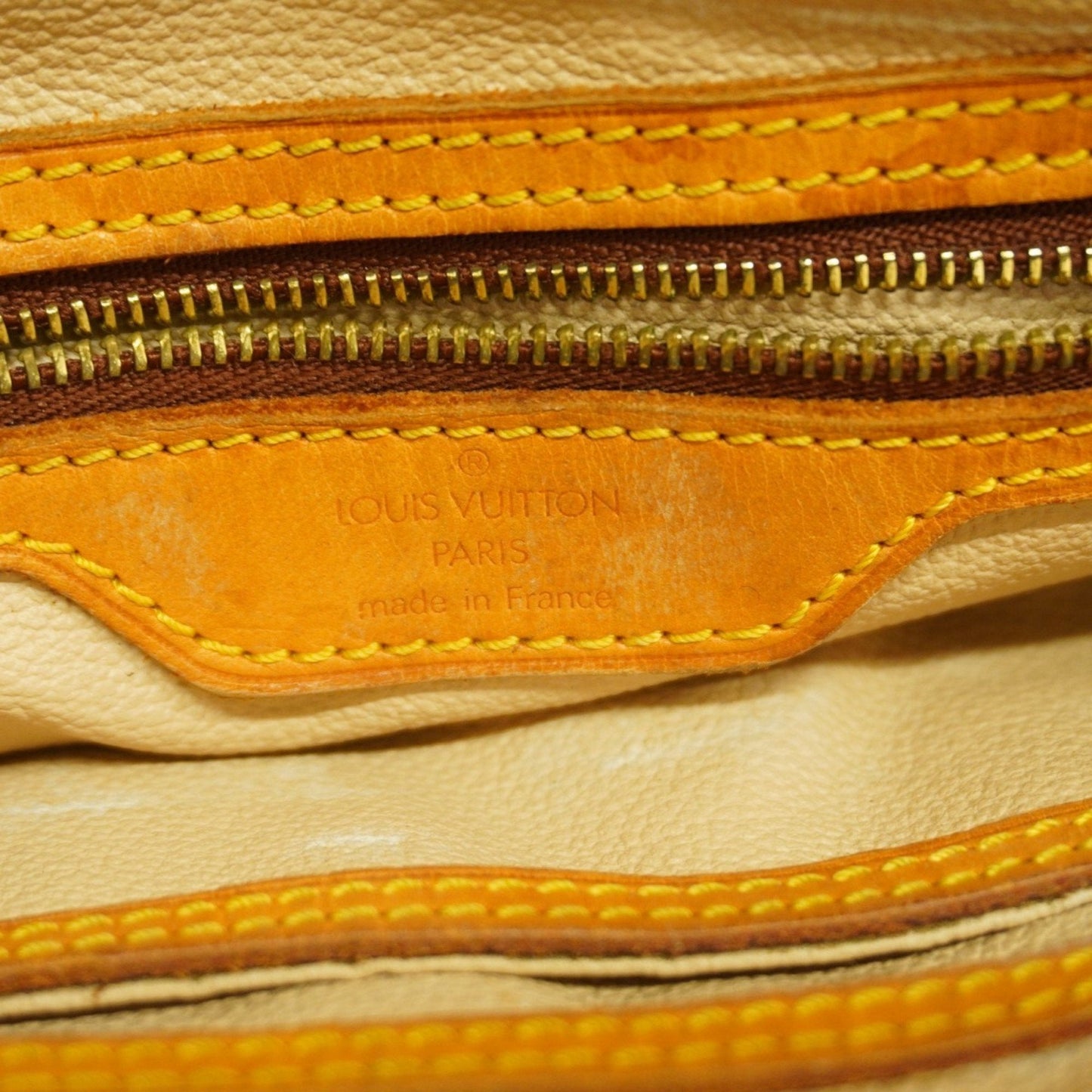 Louis Vuitton Brown Tote Bag (Pre-Owned)