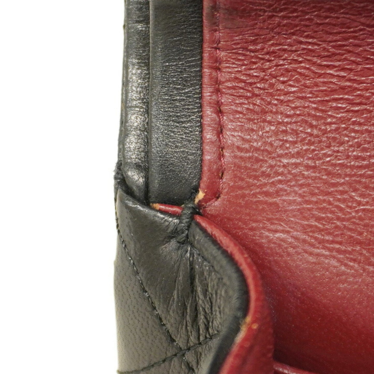 Chanel Black Leather Shoulder Bag (Pre-Owned)