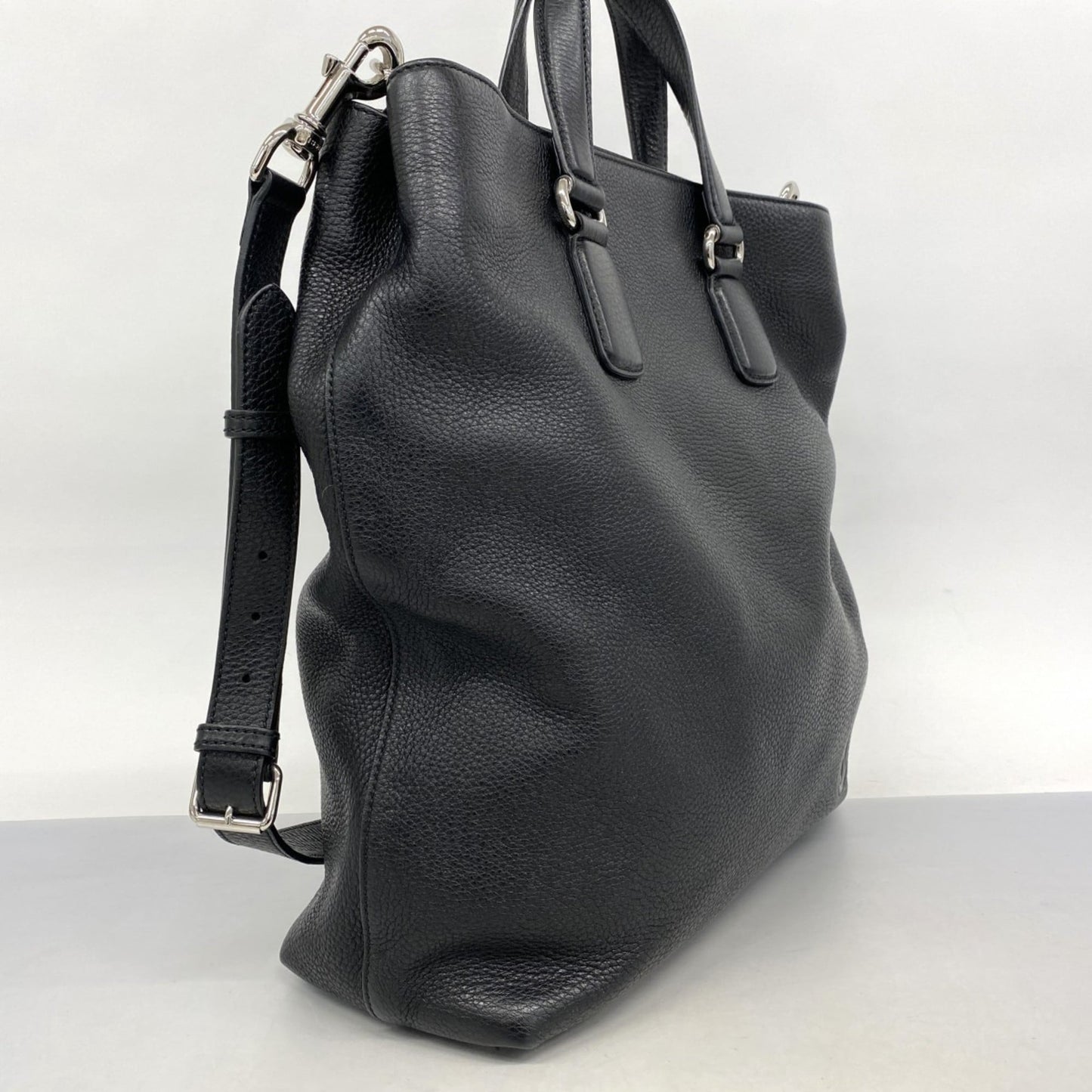 Gucci Black Leather Tote Bag (Pre-Owned)