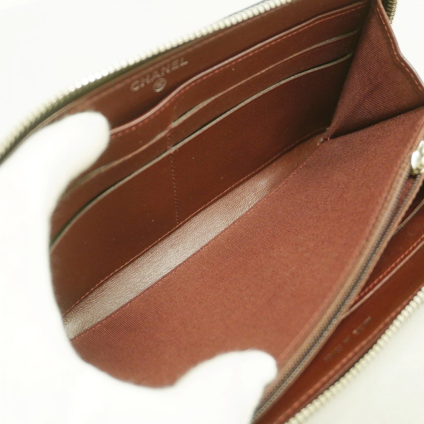 Chanel Black Leather Long Wallet (Bi-Fold) (Pre-Owned)