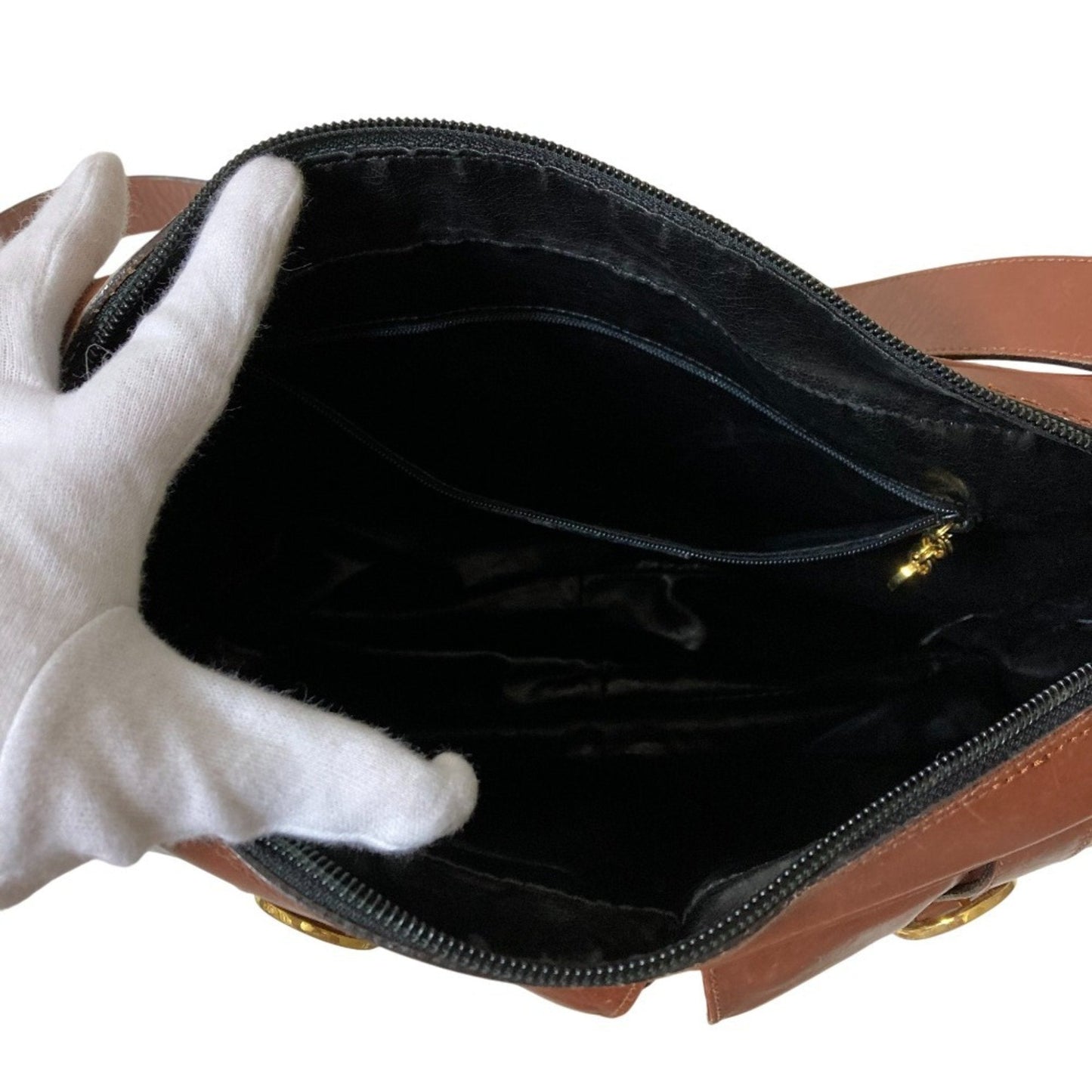 Salvatore Ferragamo Brown Shoulder Bag (Pre-Owned)