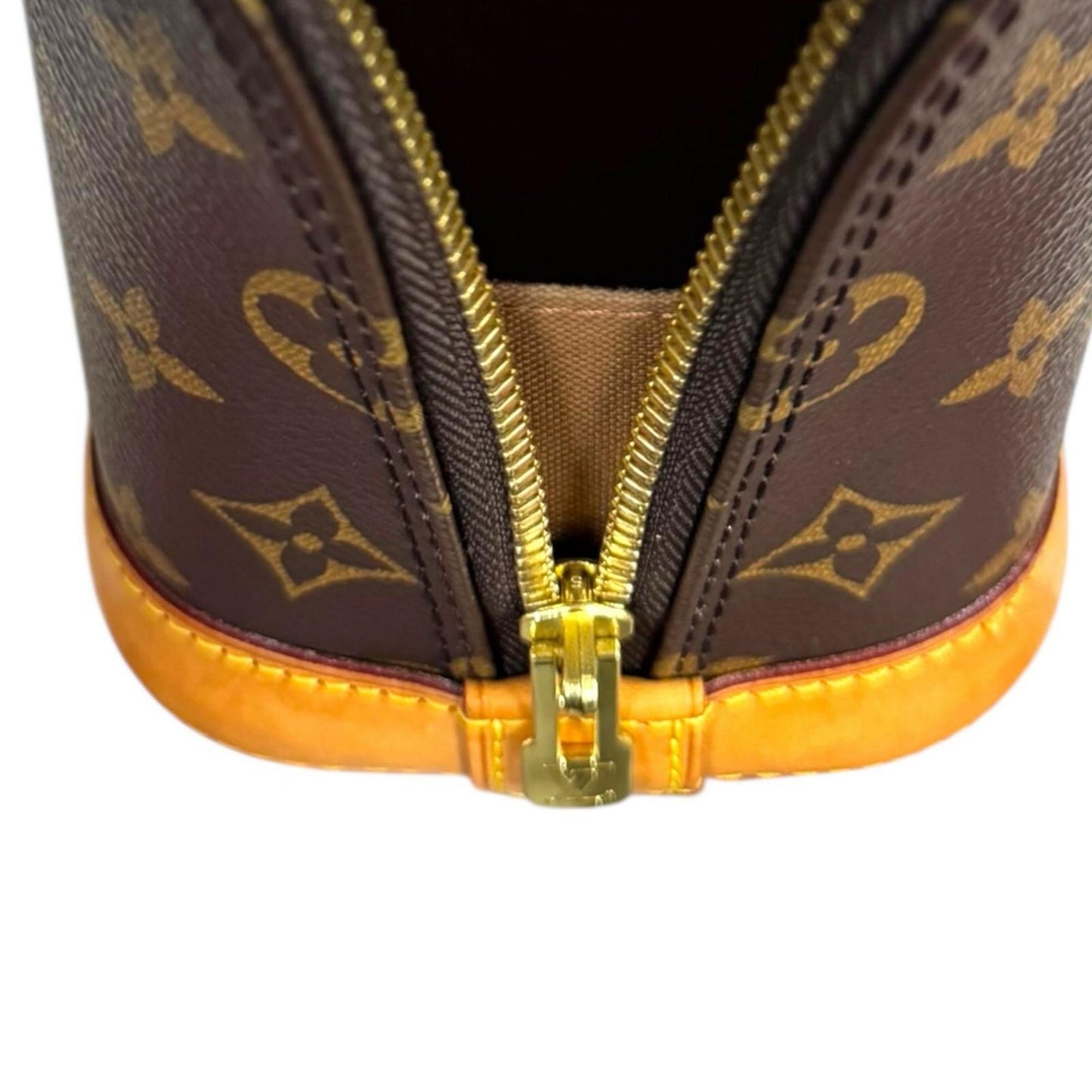 Louis Vuitton Brown Monogram Shoulder Bag (Pre-Owned)