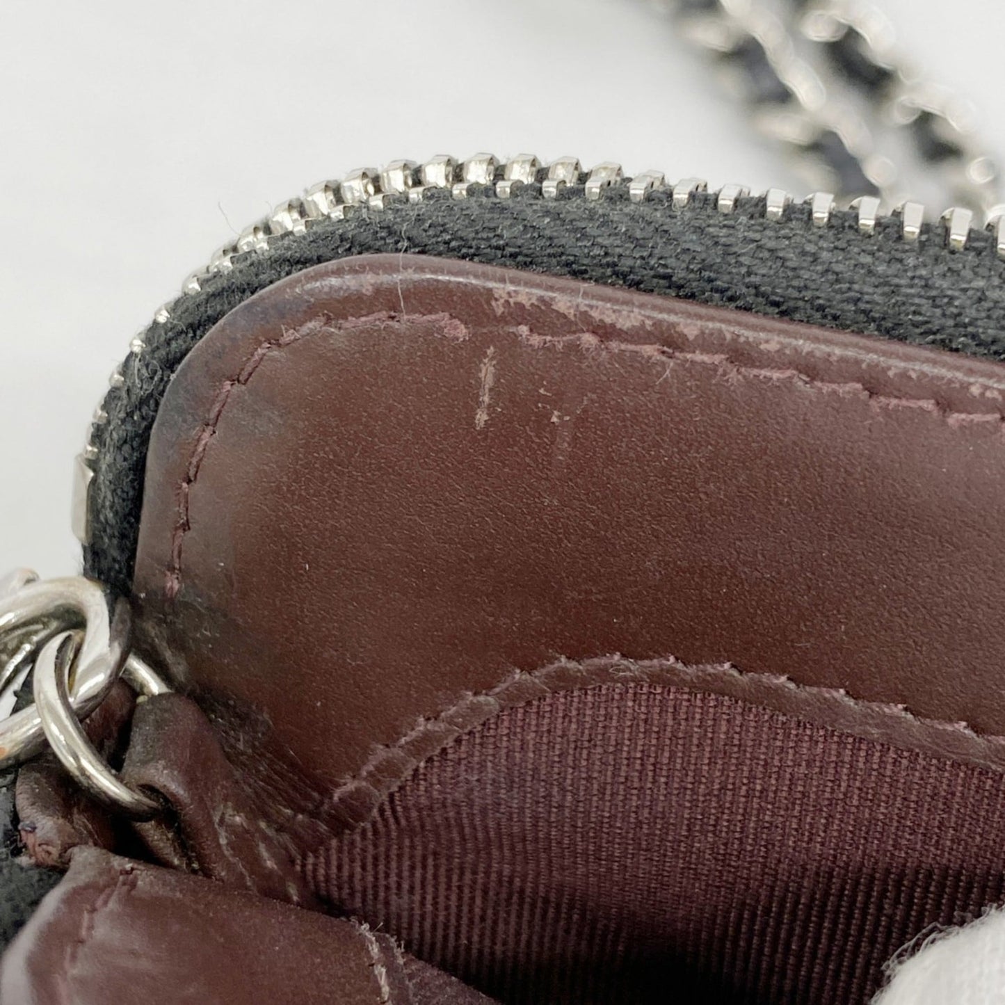 Chanel Black Grained Calfskin Chain/Shoulder Wallet (Pre-Owned)