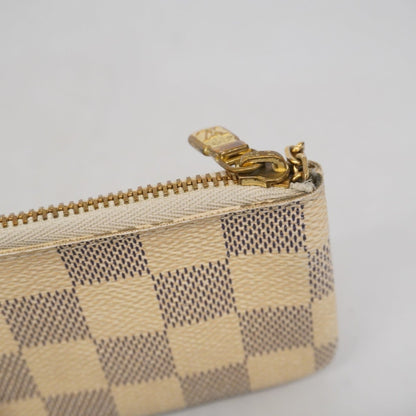 Louis Vuitton White Coin Purse/Coin Case (Pre-Owned)