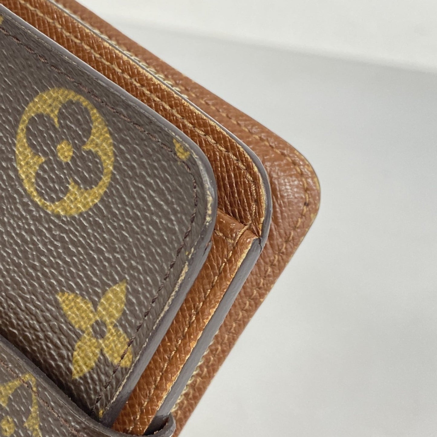 Louis Vuitton Brown Wallet (Bi-Fold) (Pre-Owned)