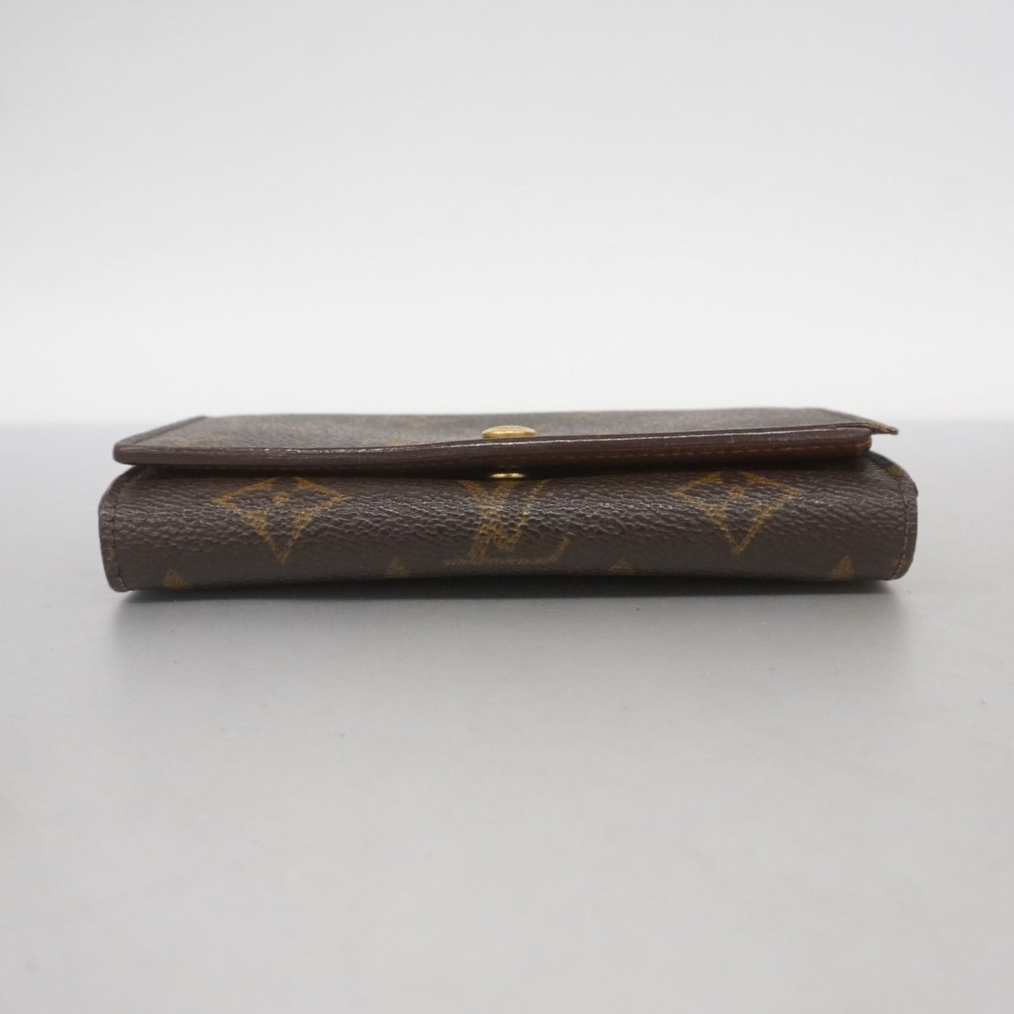 Louis Vuitton Brown Wallet (Bi-Fold) (Pre-Owned)