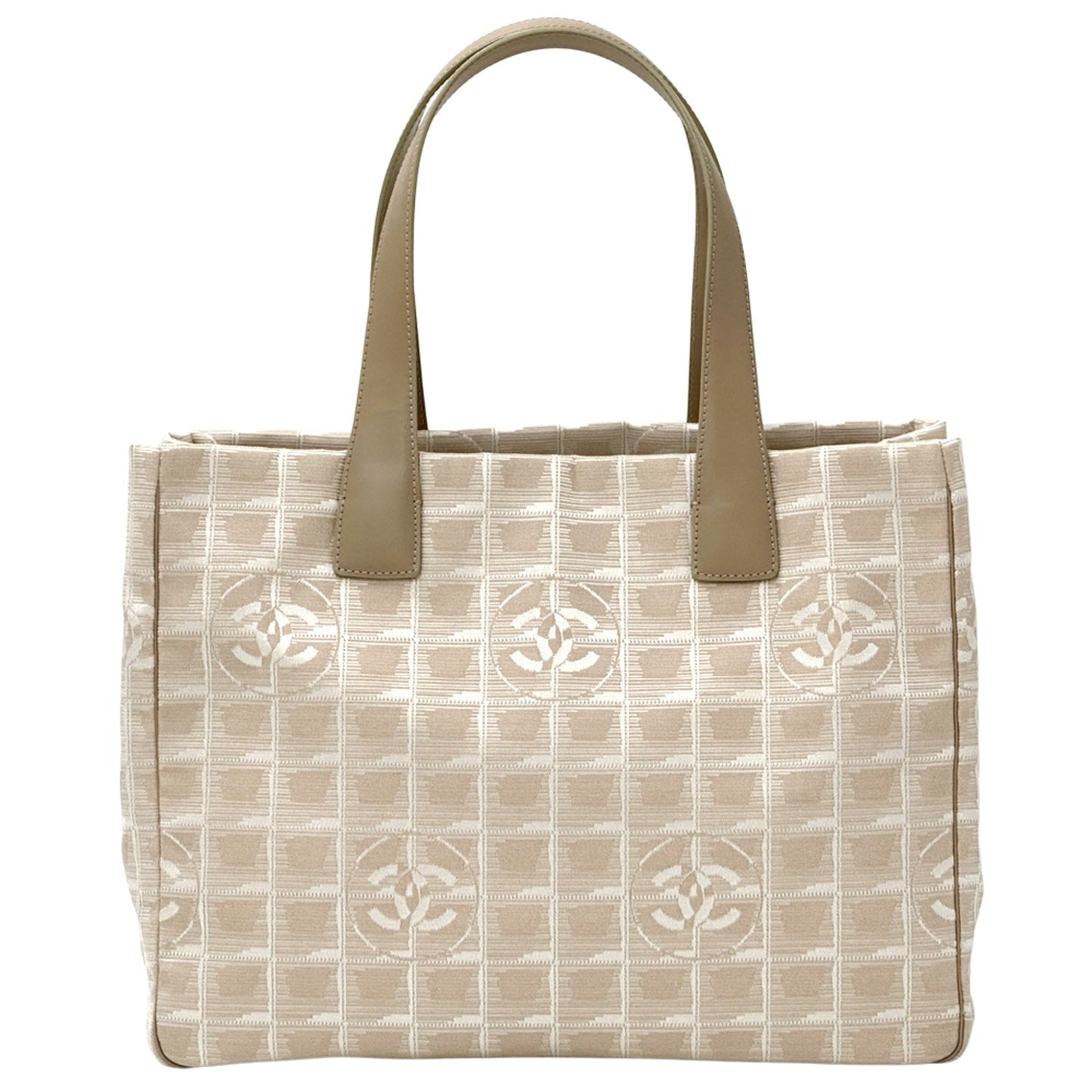 Chanel Beige Nylon Tote Bag (Pre-Owned)