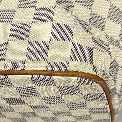 Louis Vuitton White Handbag (Pre-Owned)