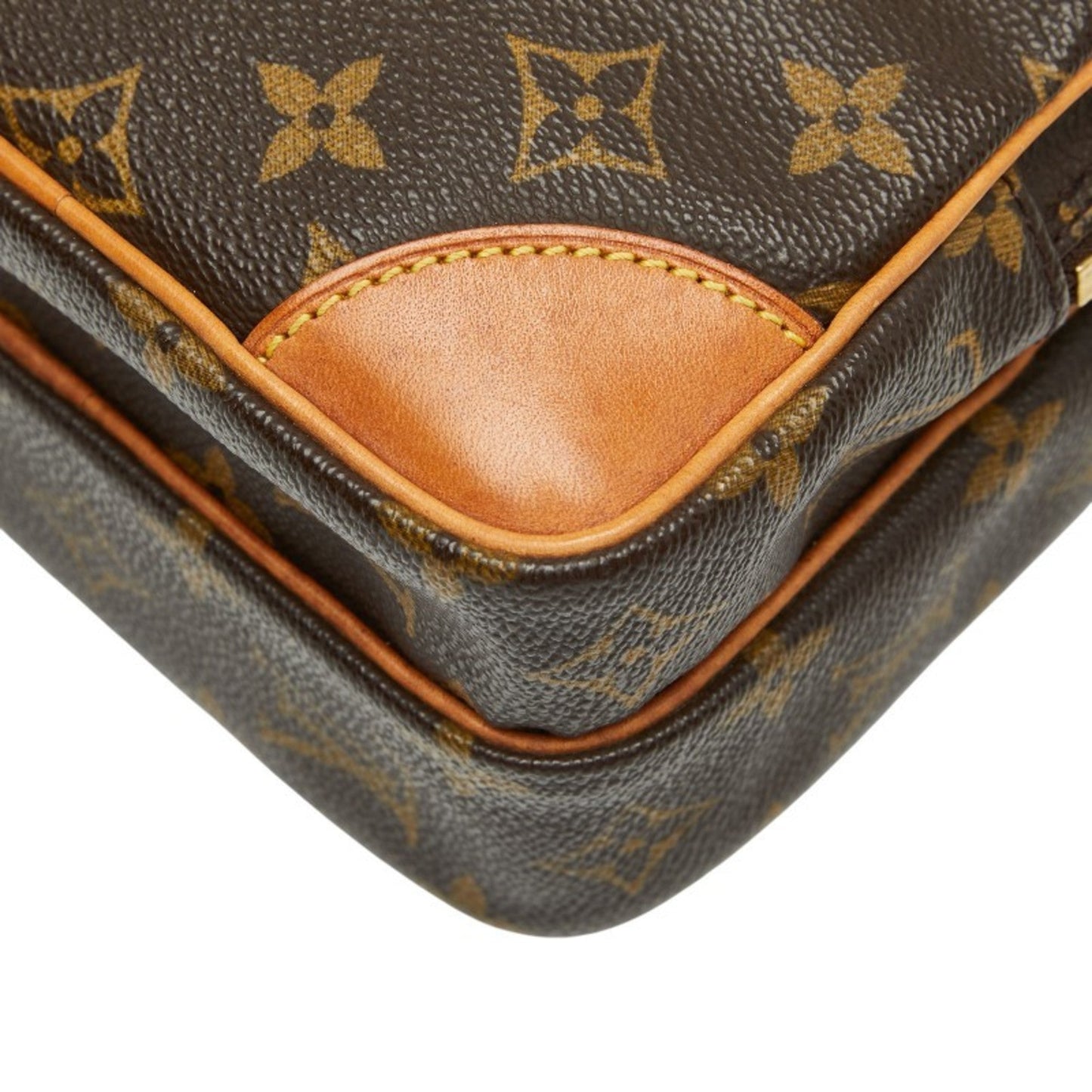 Louis Vuitton Brown Monogram Monogram Shoulder Bag (Pre-Owned)
