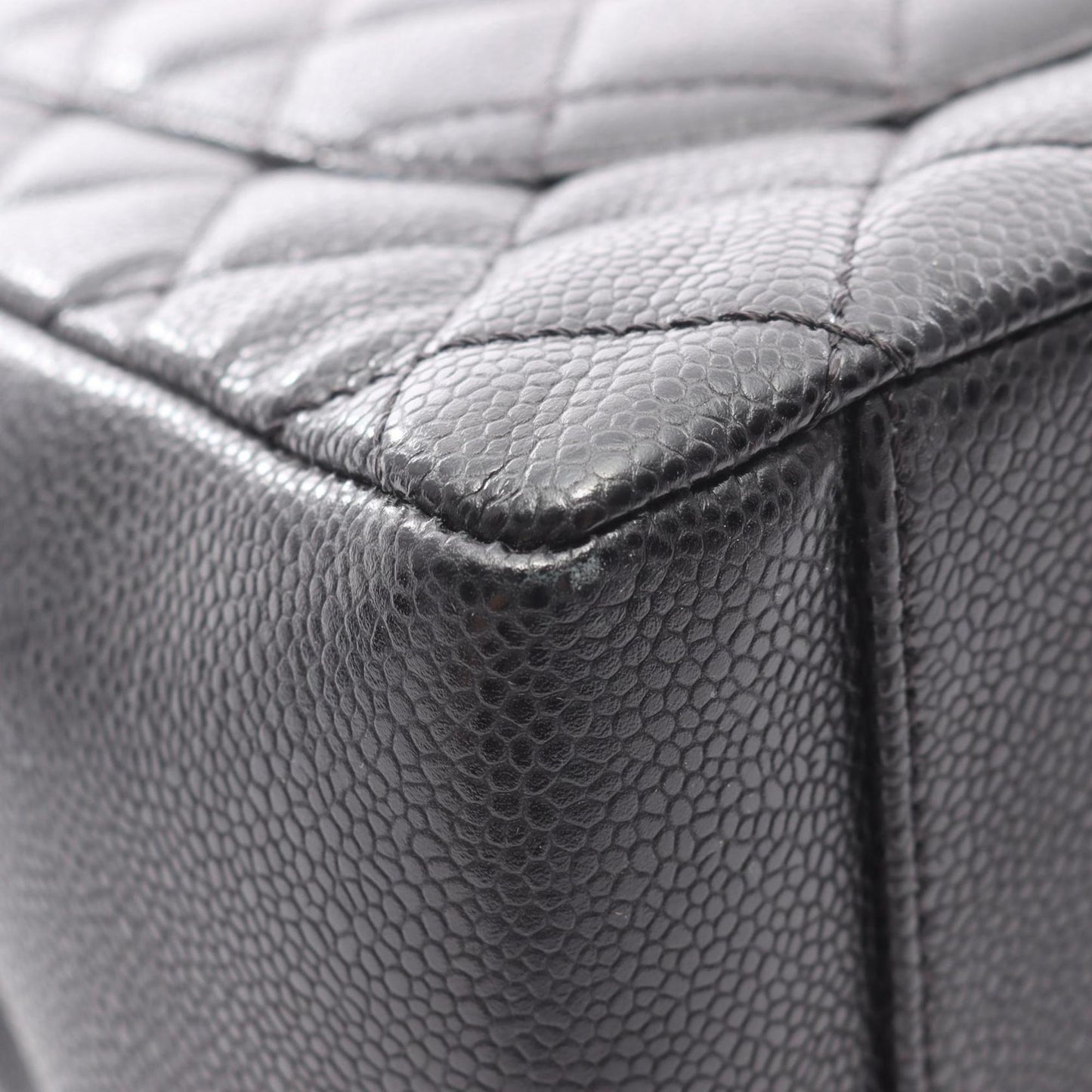 Chanel Black Grained Calfskin Tote Bag (Pre-Owned)