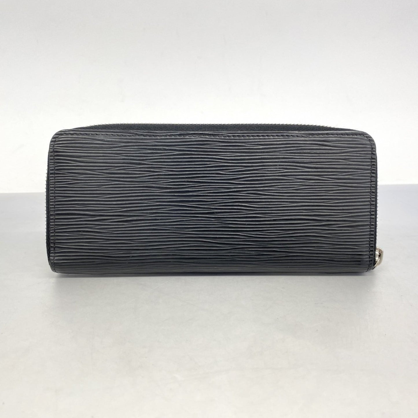 Louis Vuitton Noir Long Wallet (Bi-Fold) (Pre-Owned)