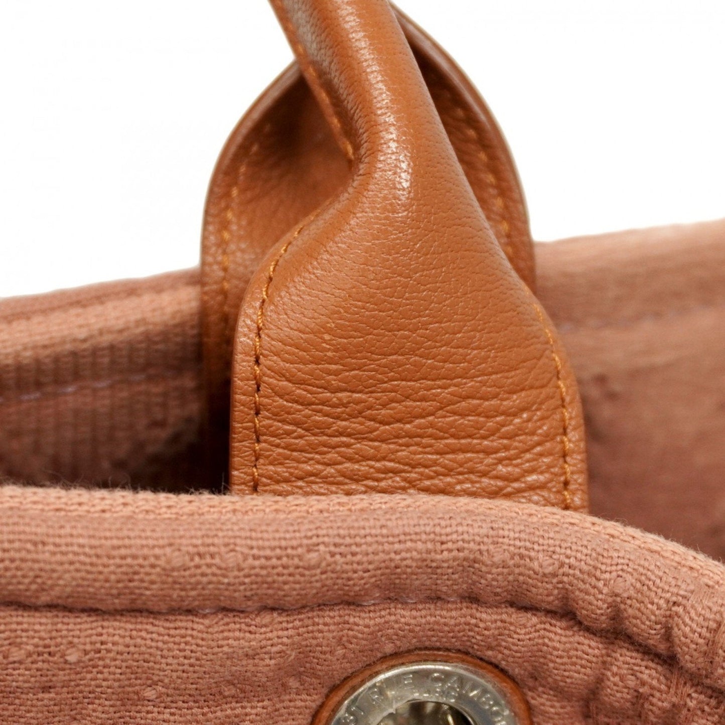 Chanel Pink Canvas Tote Bag (Pre-Owned)