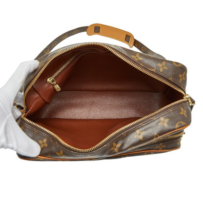 Louis Vuitton Brown Monogram Monogram Shoulder Bag (Pre-Owned)