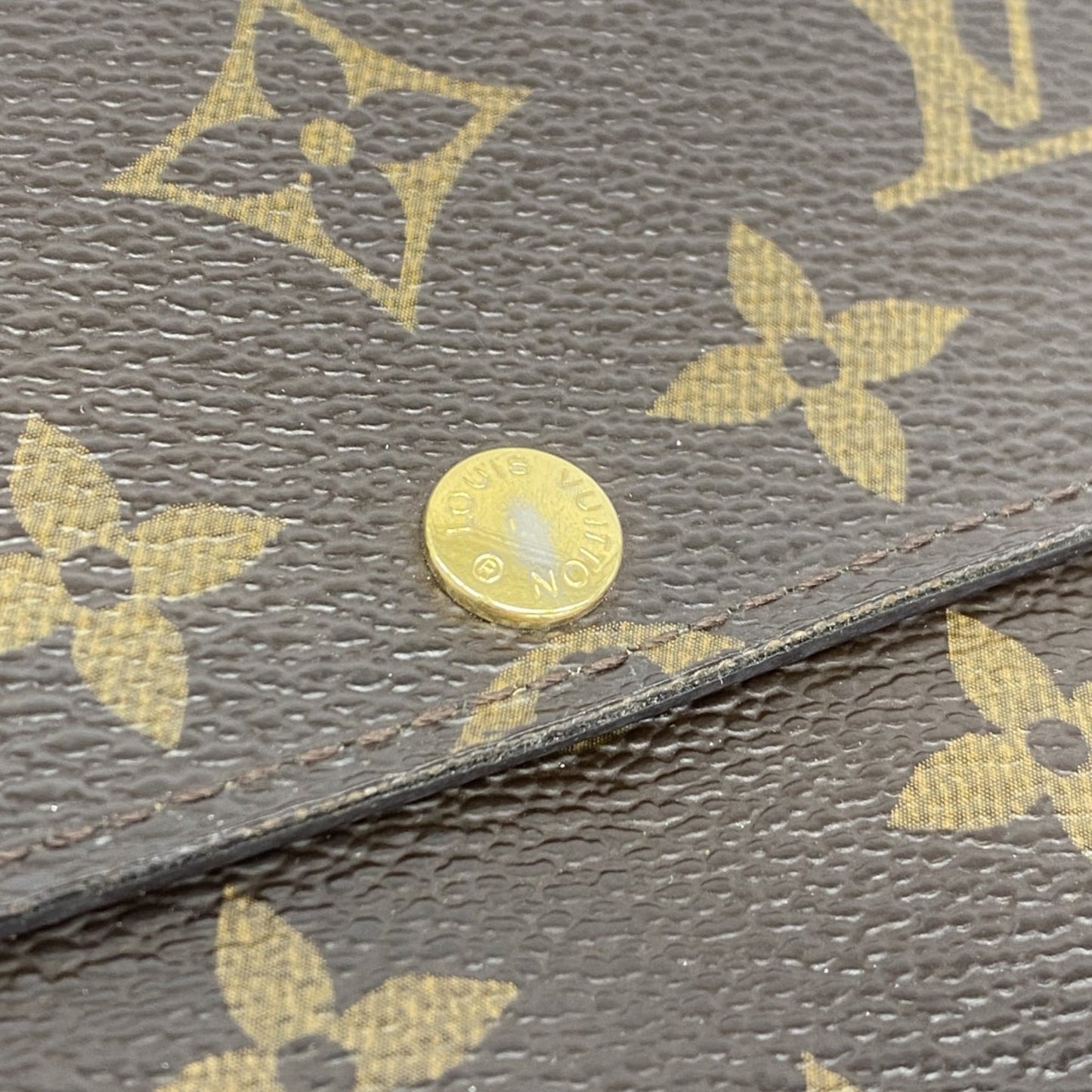 Louis Vuitton Brown Long Wallet (Bi-Fold) (Pre-Owned)