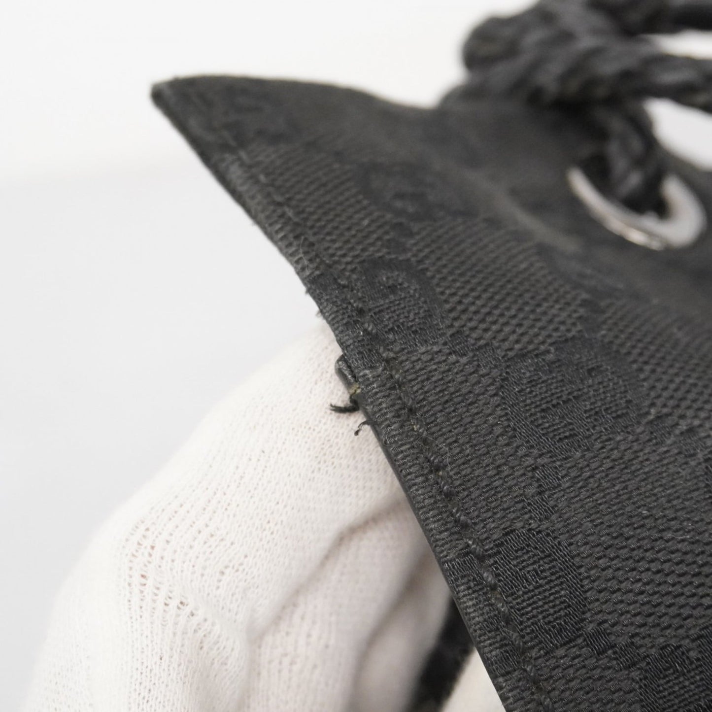 Gucci Black Canvas Tote Bag (Pre-Owned)