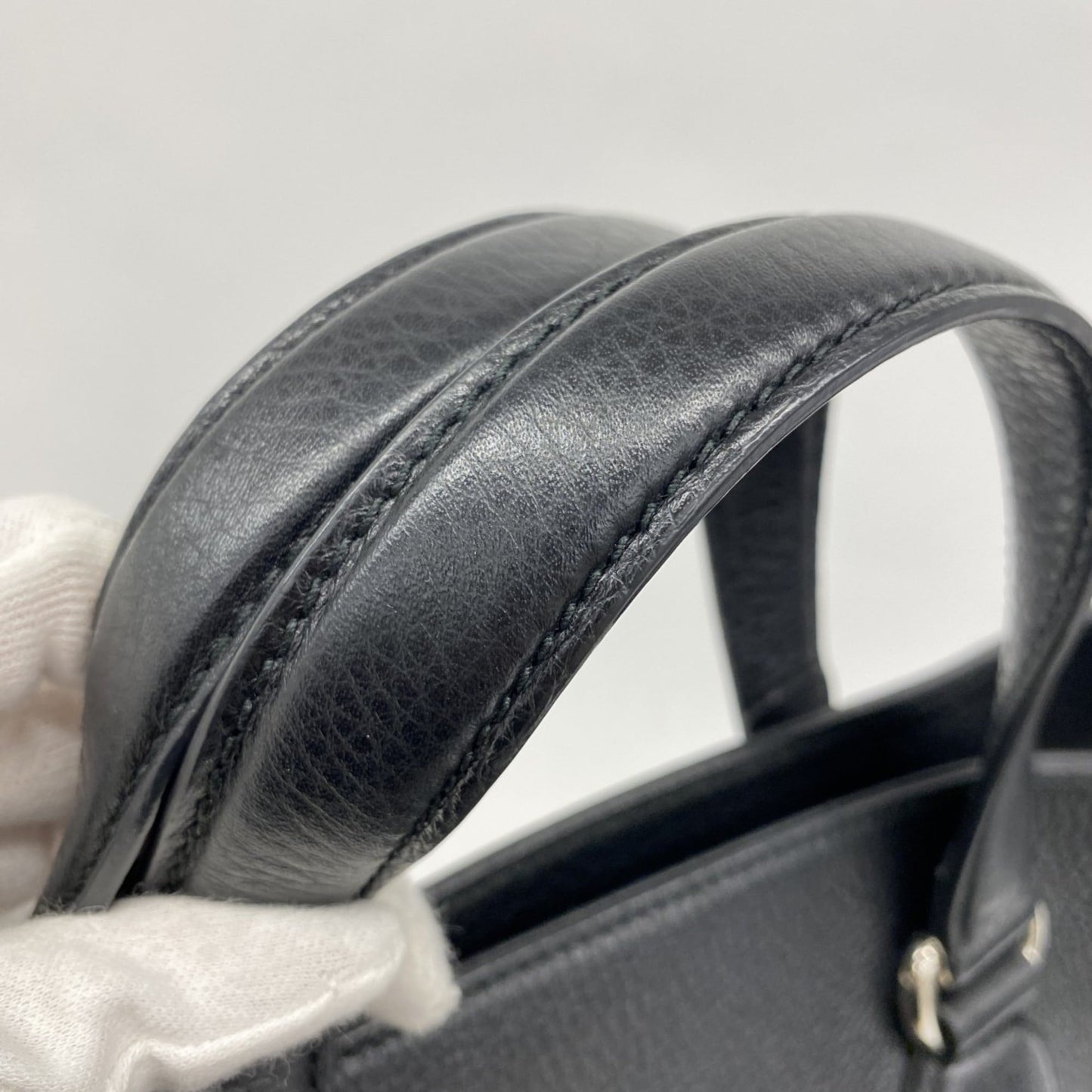 Gucci Black Leather Tote Bag (Pre-Owned)