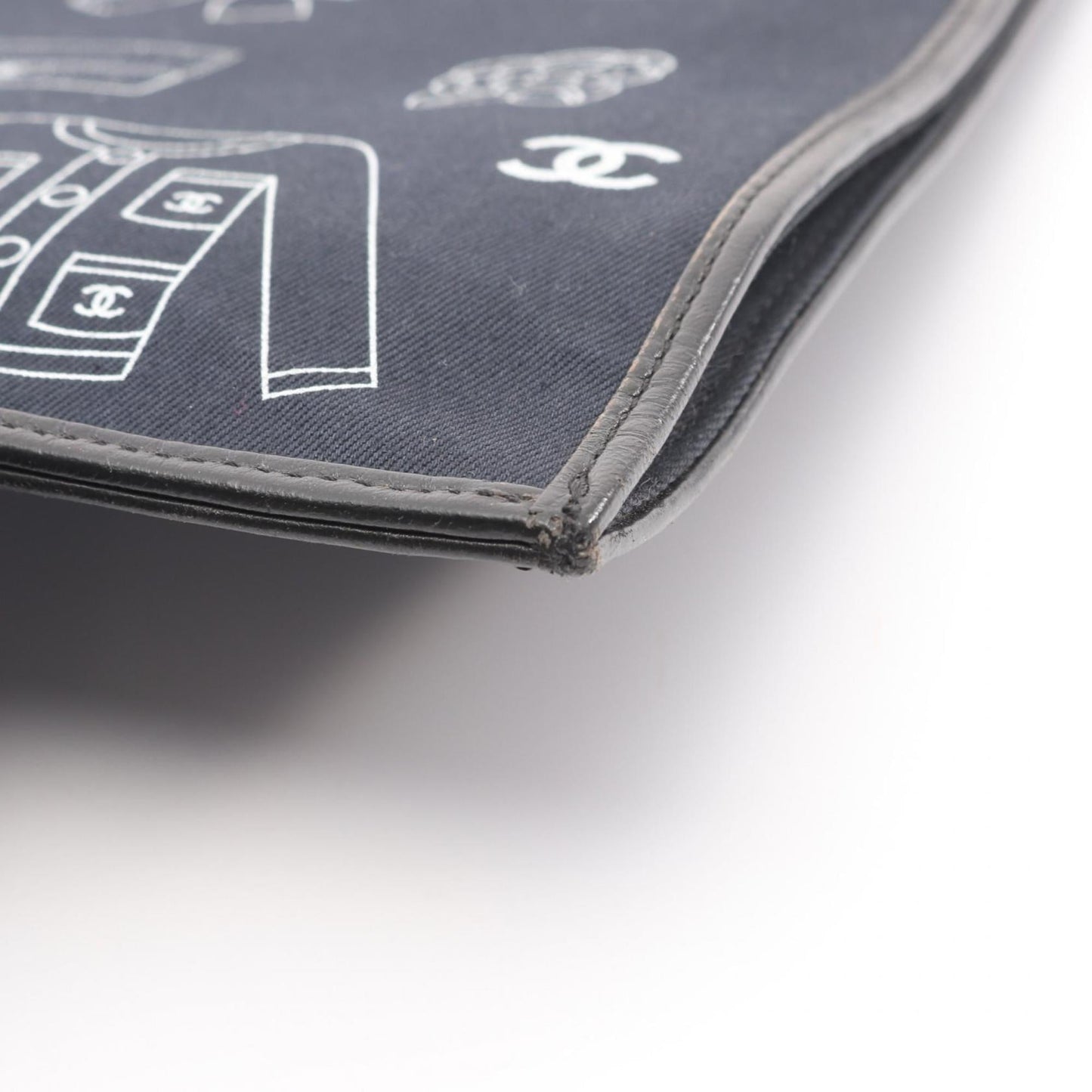 Chanel Black Navy White Canvas Leather Tote Bag (Pre-Owned)