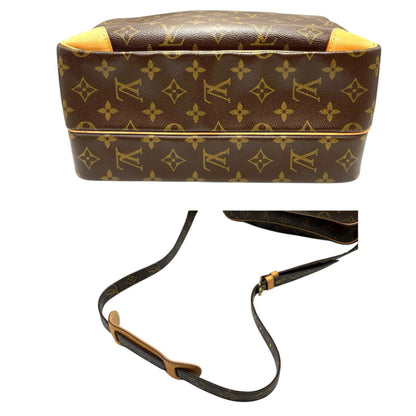 Louis Vuitton Brown Monogram Monogram Shoulder Bag (Pre-Owned)