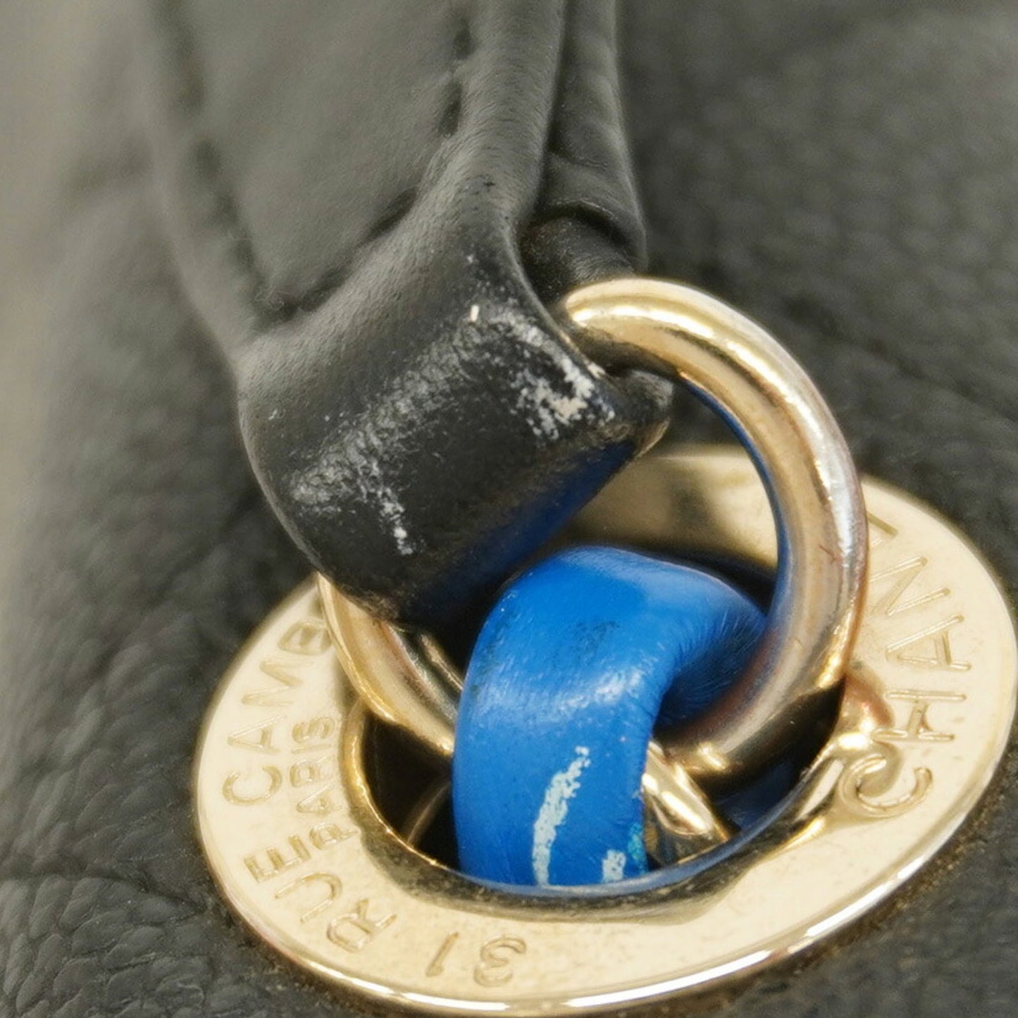 Chanel Black Grained Calfskin Shoulder Bag (Pre-Owned)