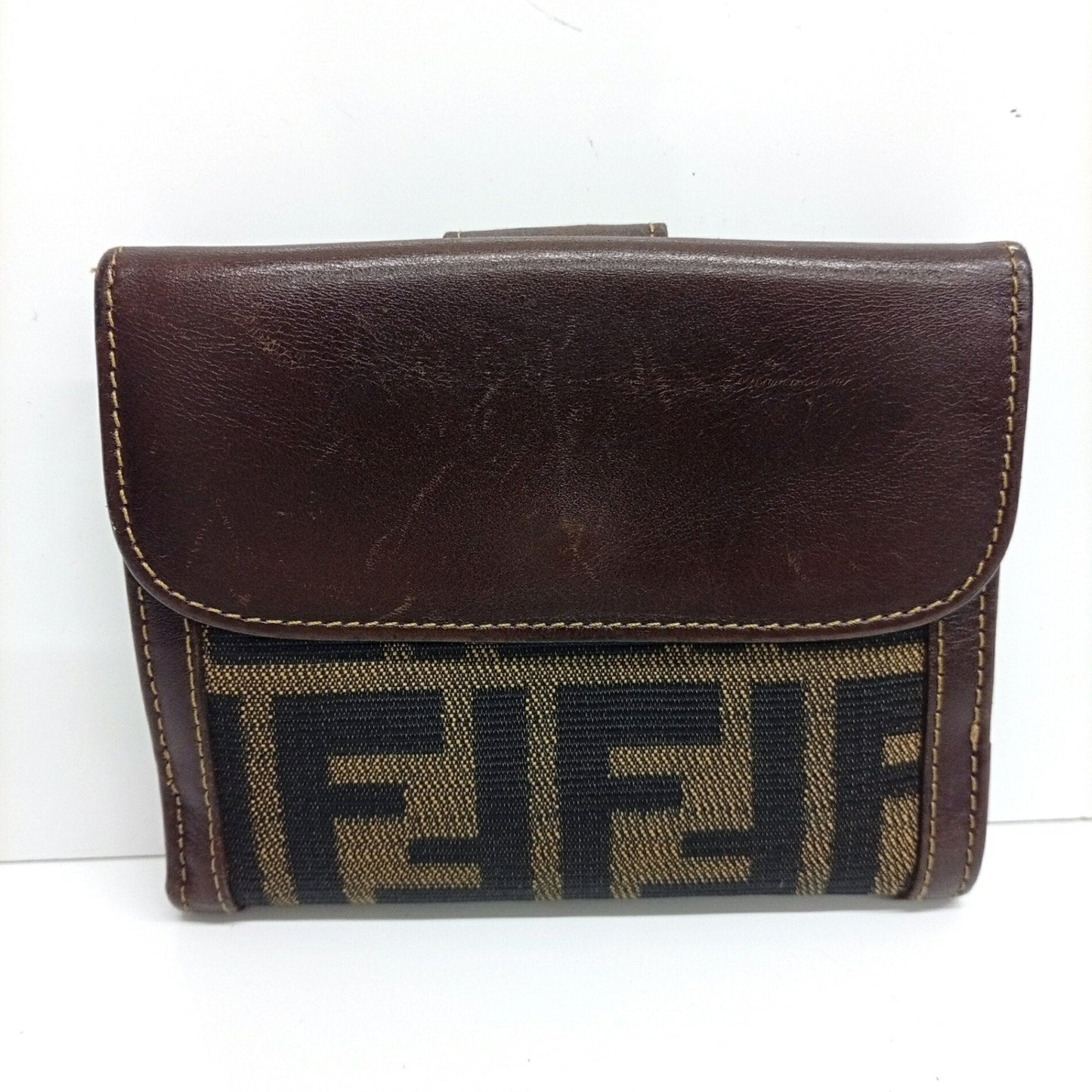 Fendi Brown Canvas Leather Middle Wallet (Tri-Fold) (Pre-Owned)