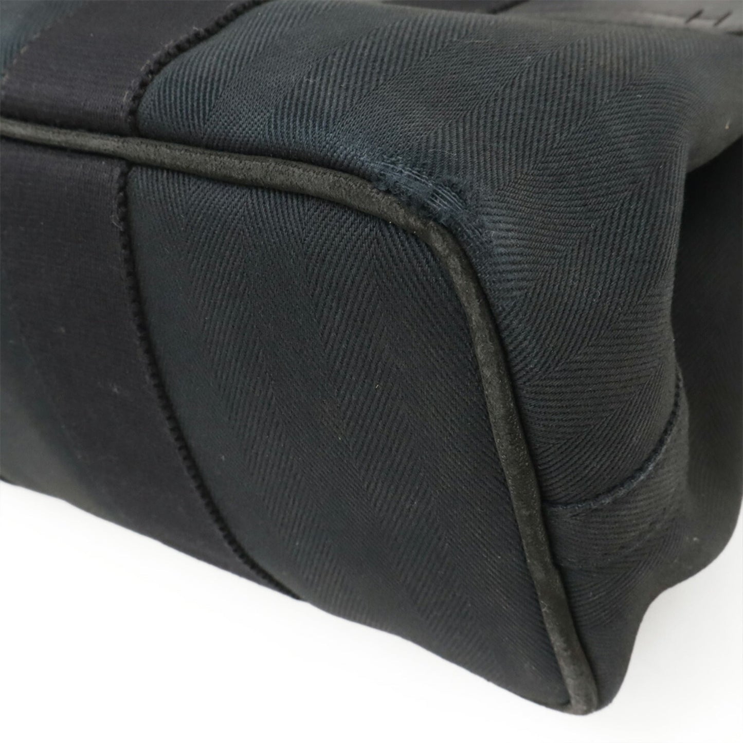 Hermes Black Toile Chevron Leather Handbag Pouch Tote Bag (Pre-Owned)