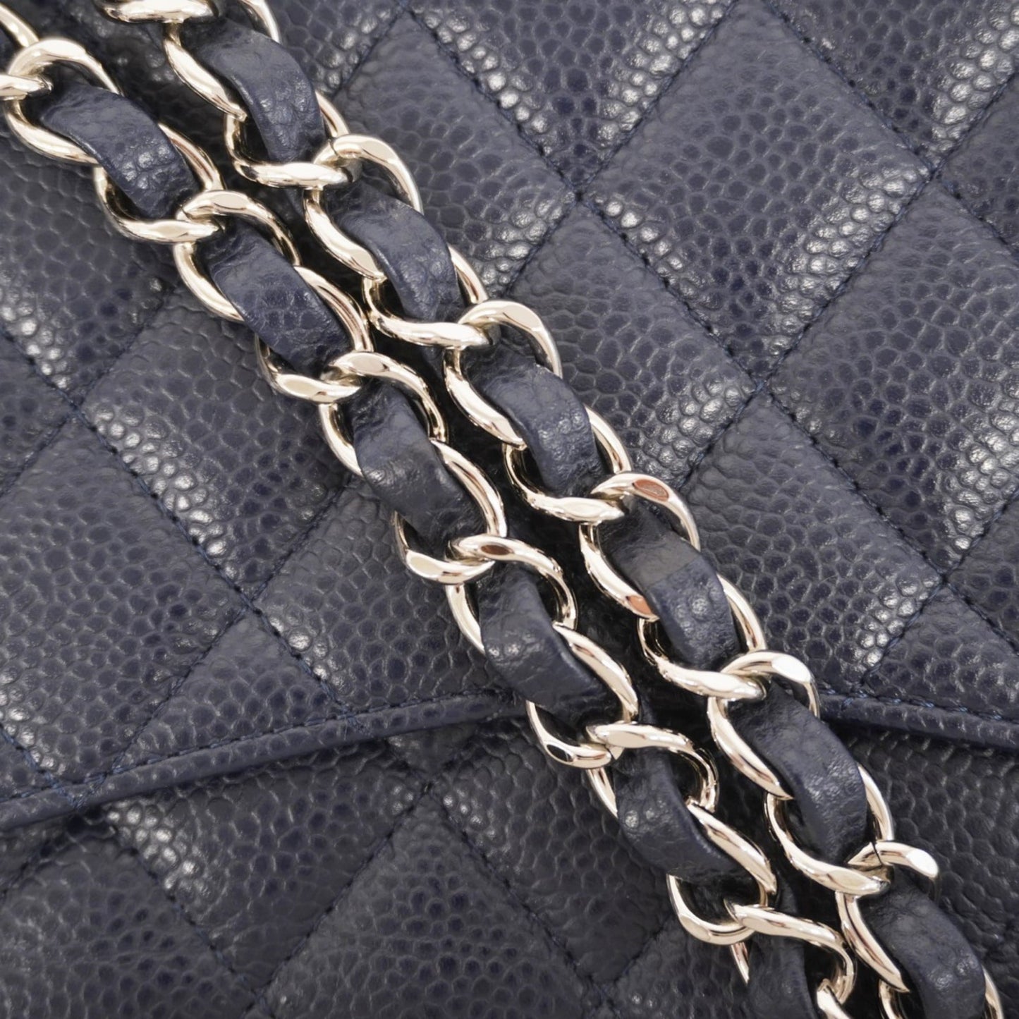 Chanel Navy Grained Calfskin Shoulder Bag (Pre-Owned)