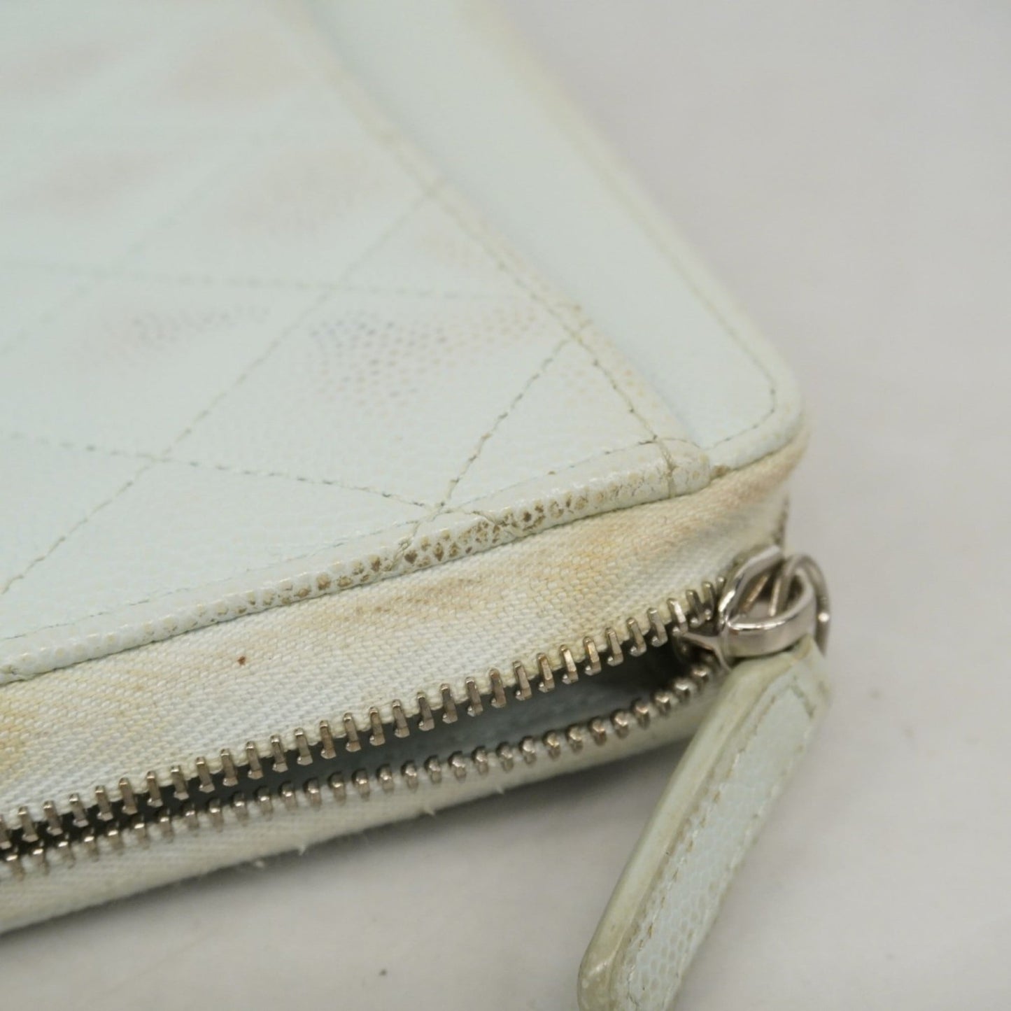 Chanel Light Blue Grained Calfskin Long Wallet (Bi-Fold) (Pre-Owned)