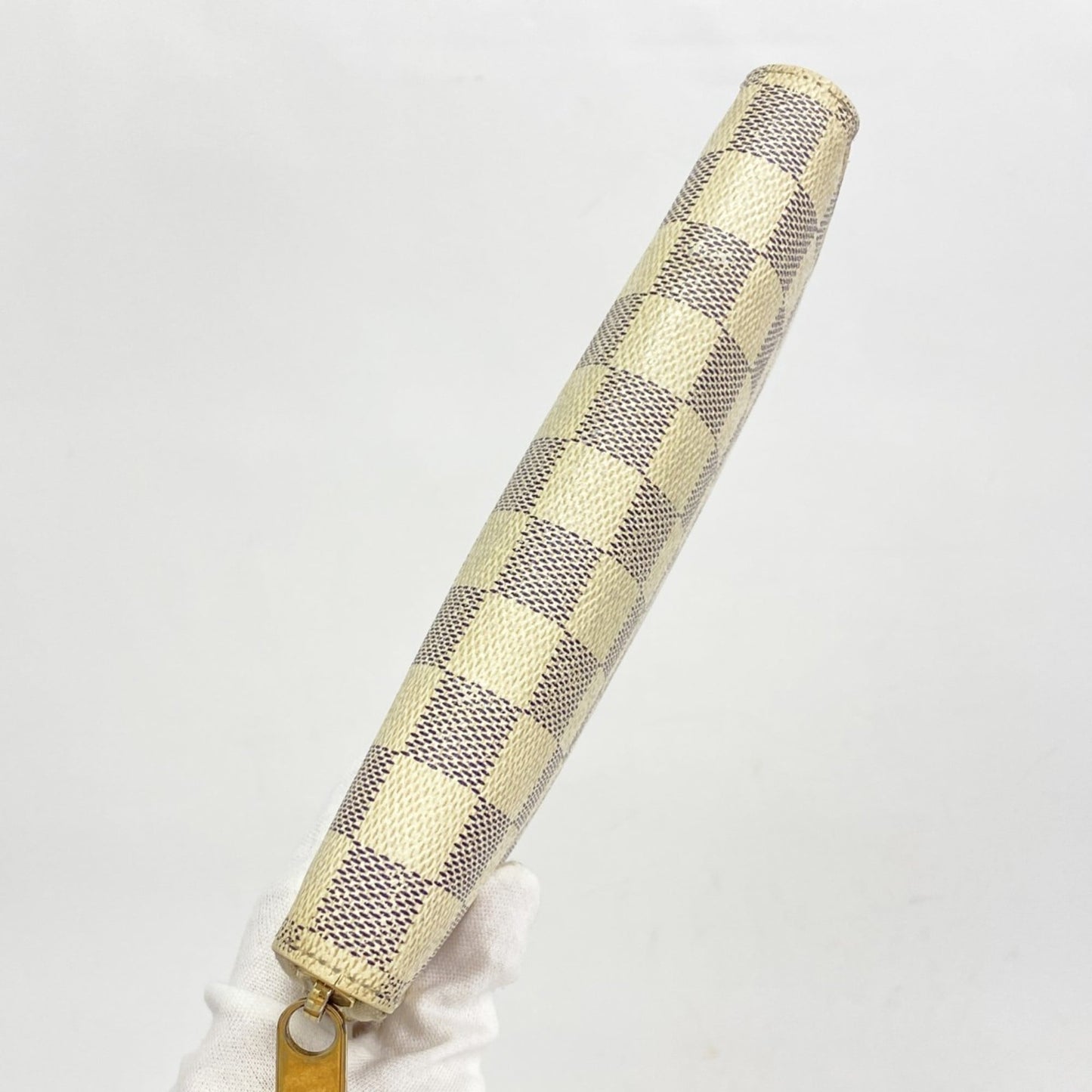 Louis Vuitton White Long Wallet (Bi-Fold) (Pre-Owned)