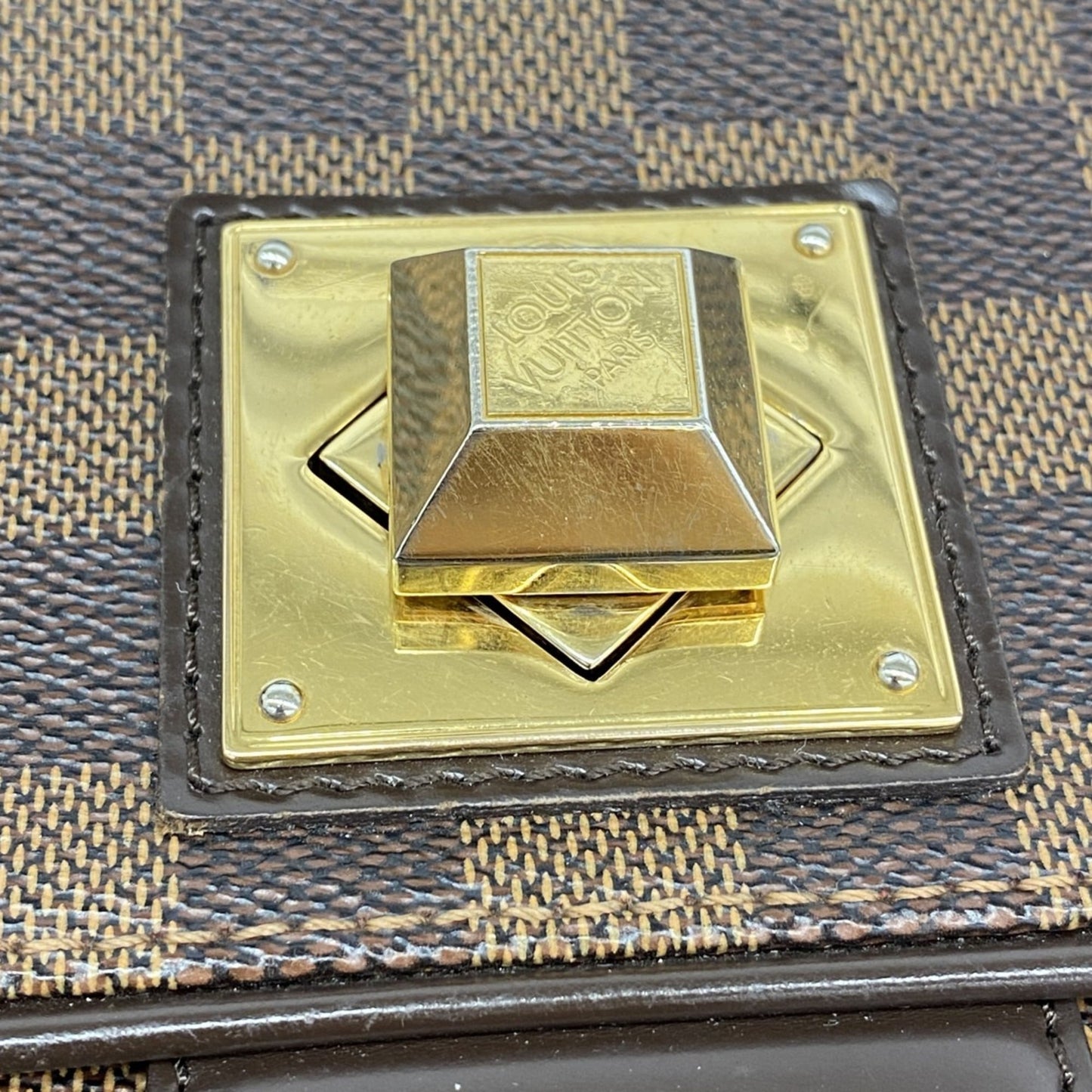 Louis Vuitton Ebene Handbag (Pre-Owned)
