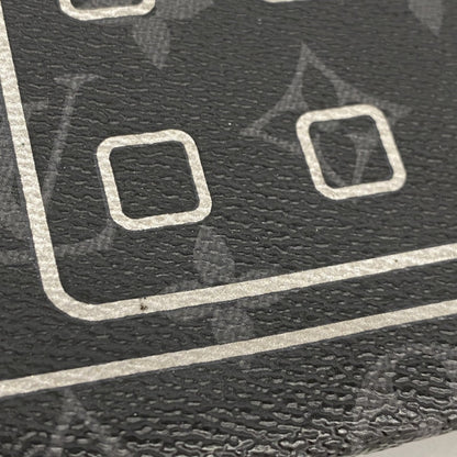 Louis Vuitton Black Pouch (Pre-Owned)