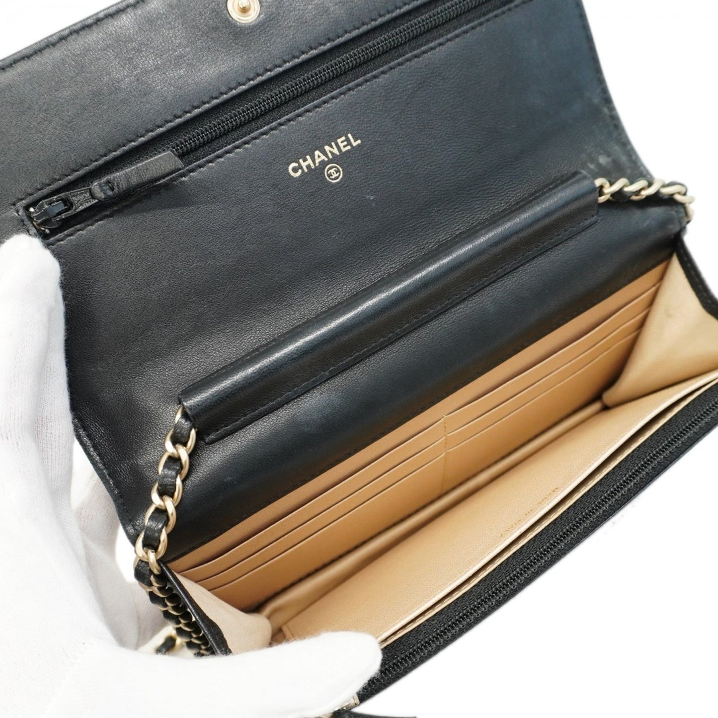 Chanel Black Leather Chain/Shoulder Wallet (Pre-Owned)