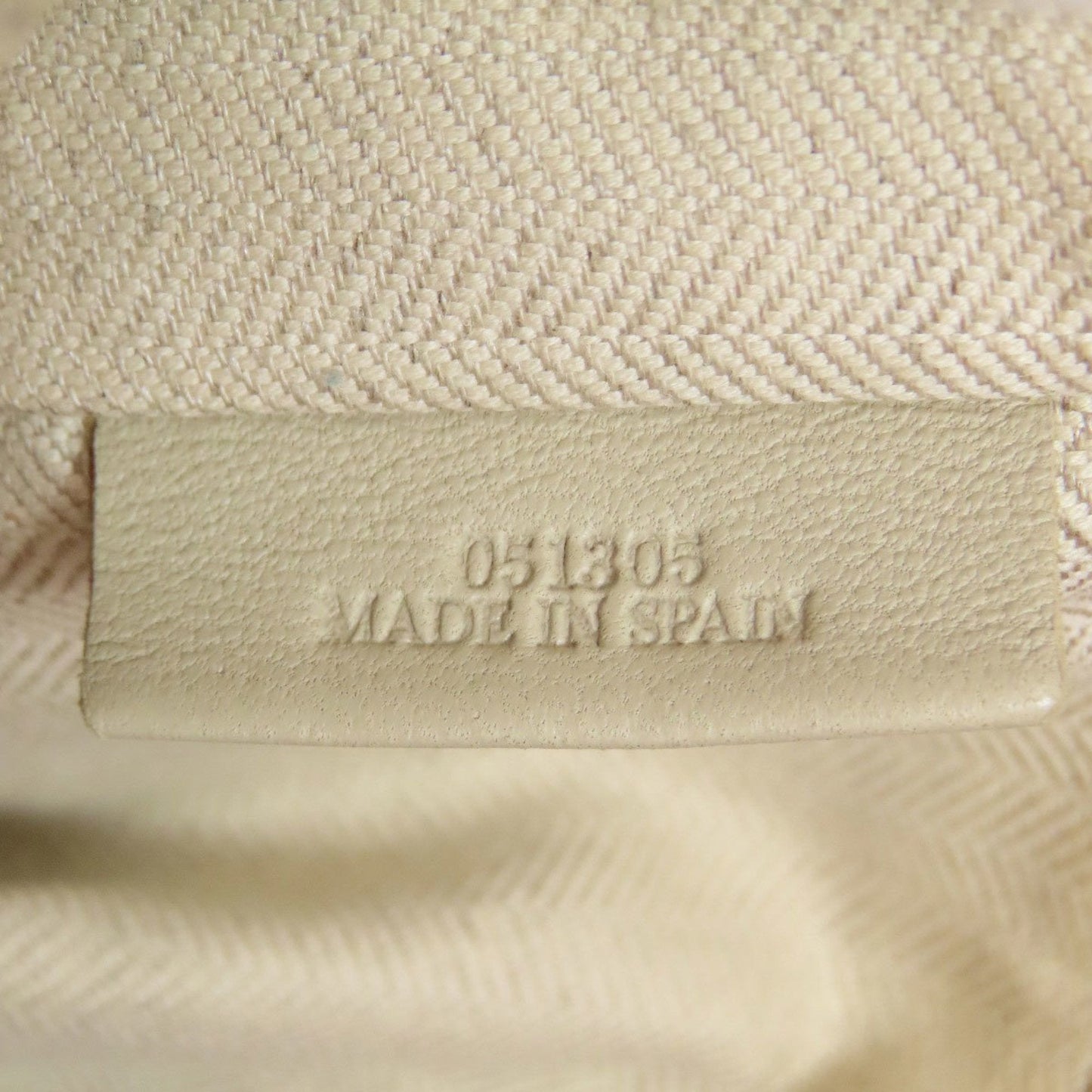 Loewe Flamenco Pink Leather Shoulder Bag (Pre-Owned)