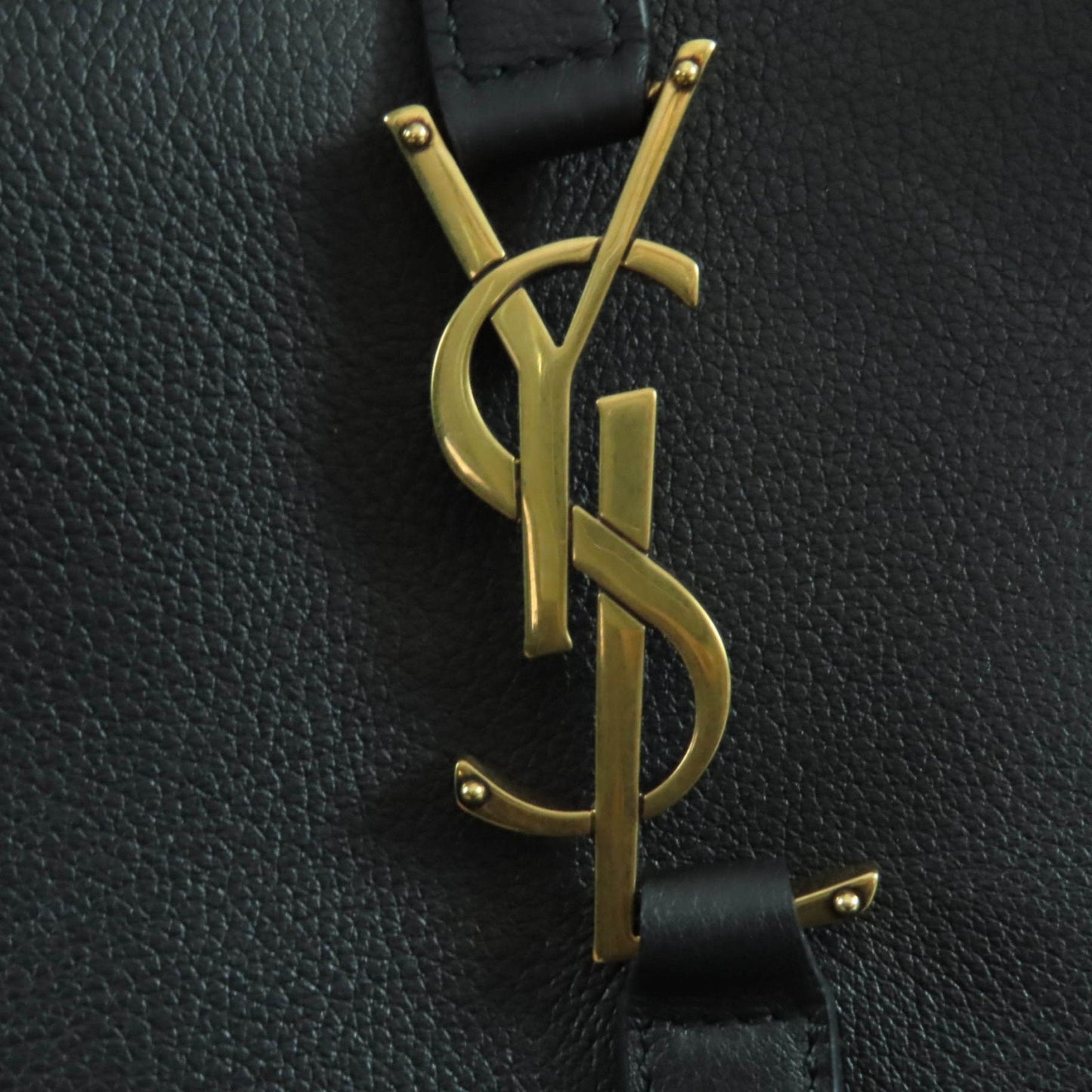 Saint Laurent Black Leather Shoulder Bag (Pre-Owned)