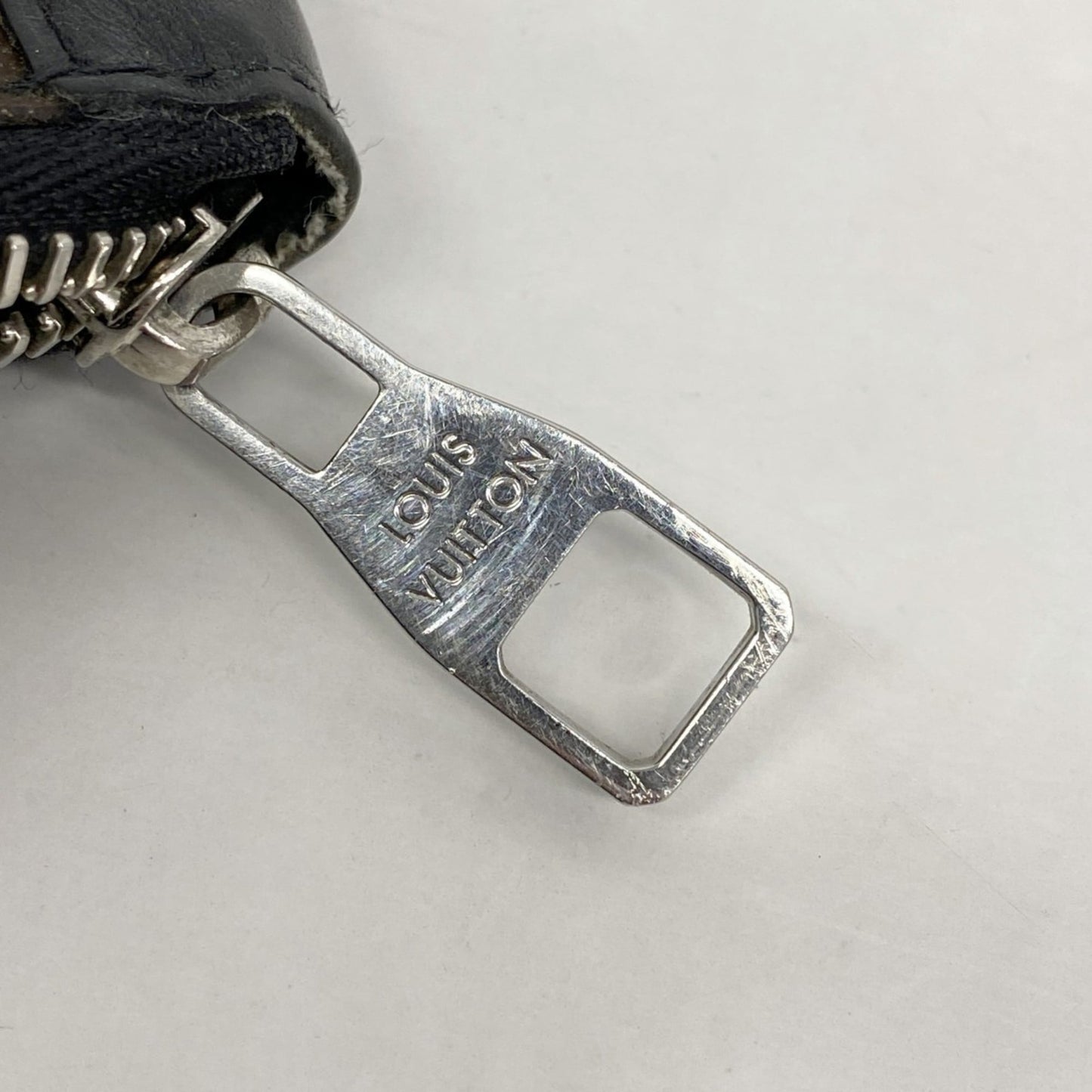 Louis Vuitton Black Brown Long Wallet (Bi-Fold) (Pre-Owned)