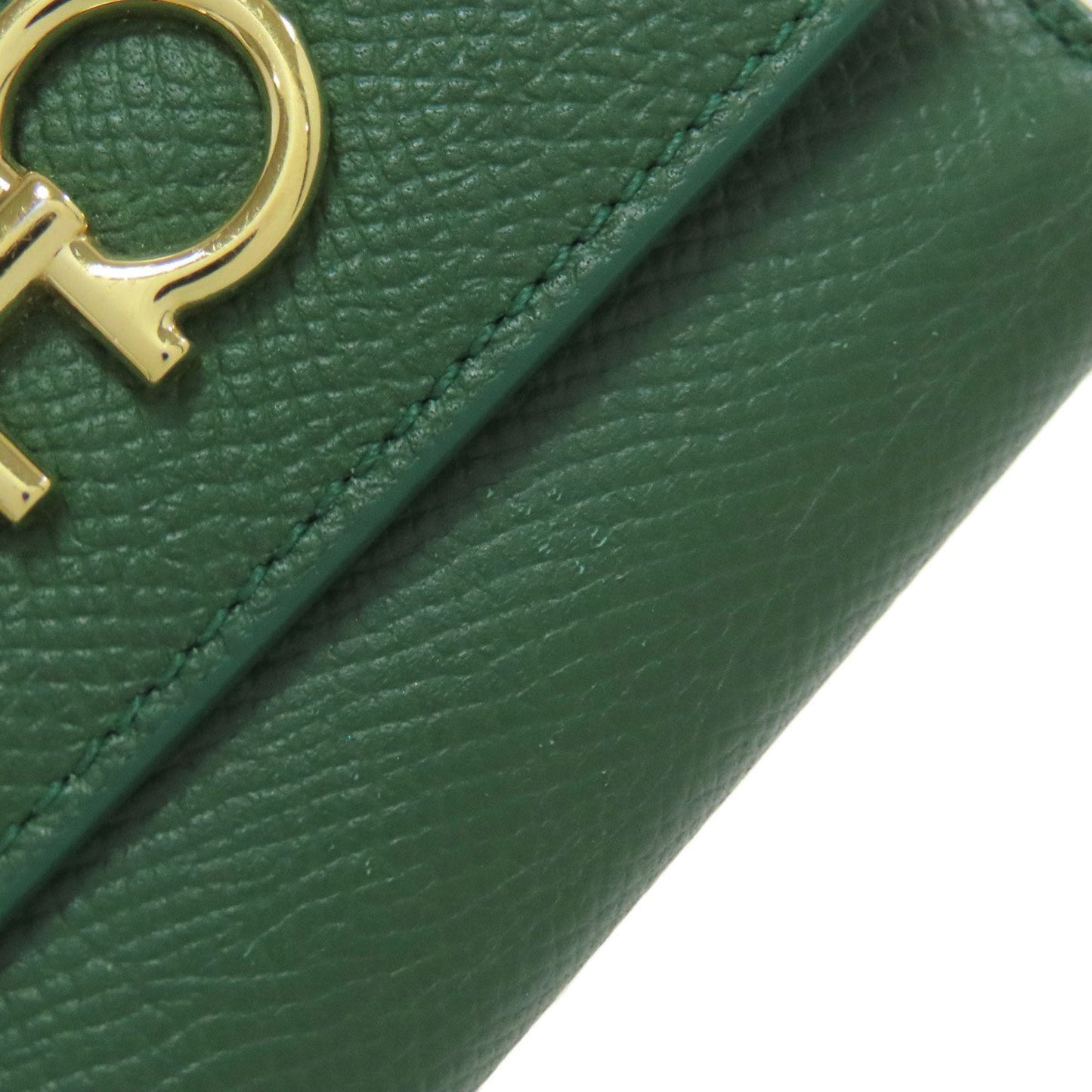Salvatore Ferragamo Gancini Green Leather Wallet (Bi-Fold) (Pre-Owned)