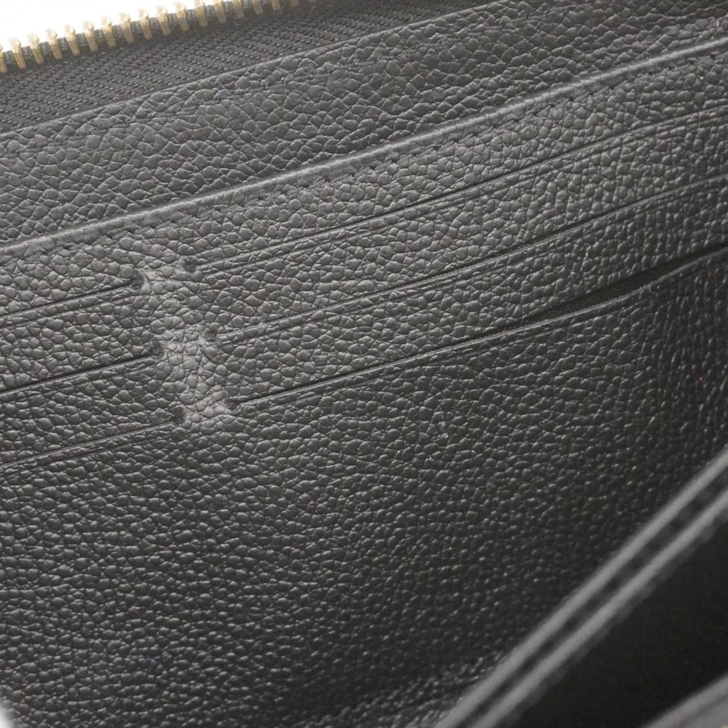 Louis Vuitton Beige Black Long Wallet (Bi-Fold) (Pre-Owned)