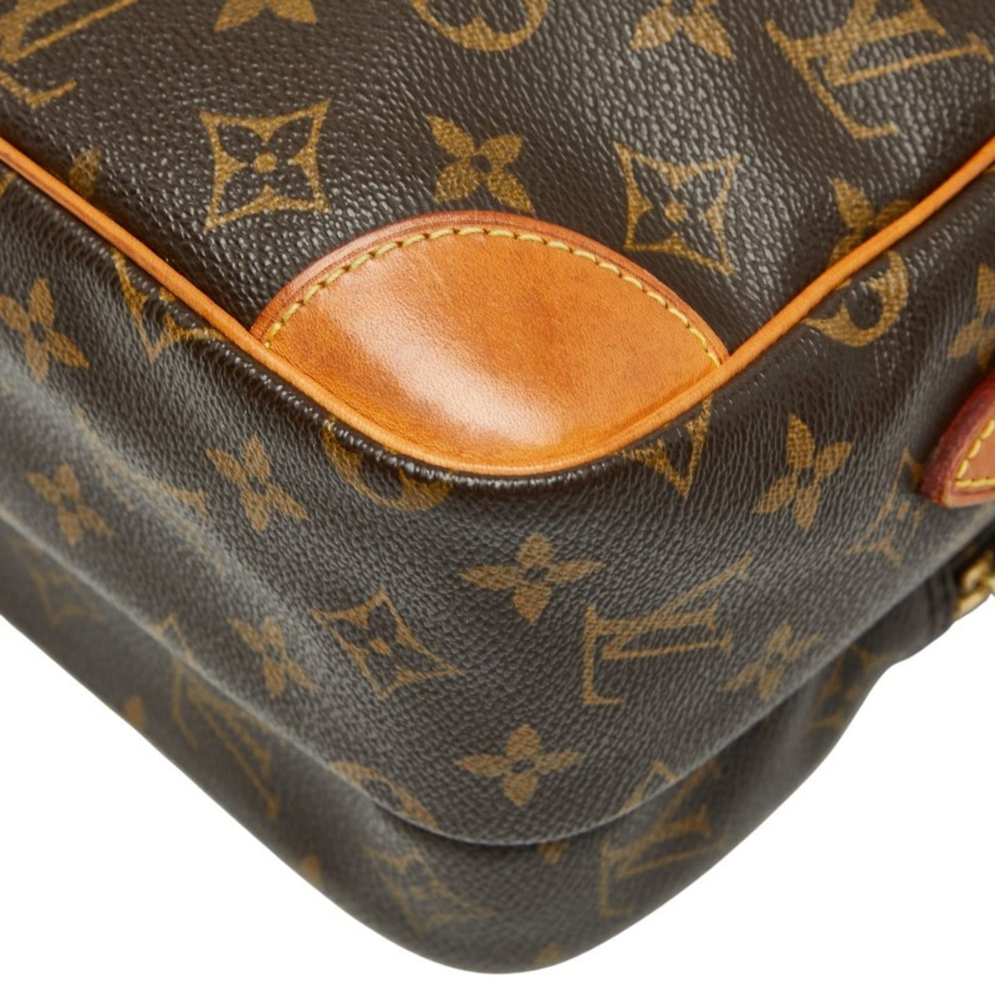 Louis Vuitton Brown Monogram Monogram Shoulder Bag (Pre-Owned)