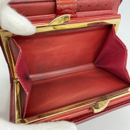 Louis Vuitton Pomme D'amour Wallet (Bi-Fold) (Pre-Owned)