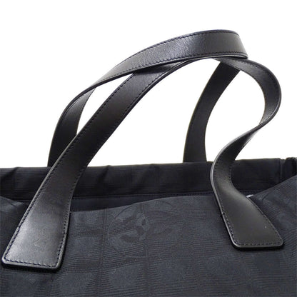 Chanel Black Nylon Tote Bag (Pre-Owned)