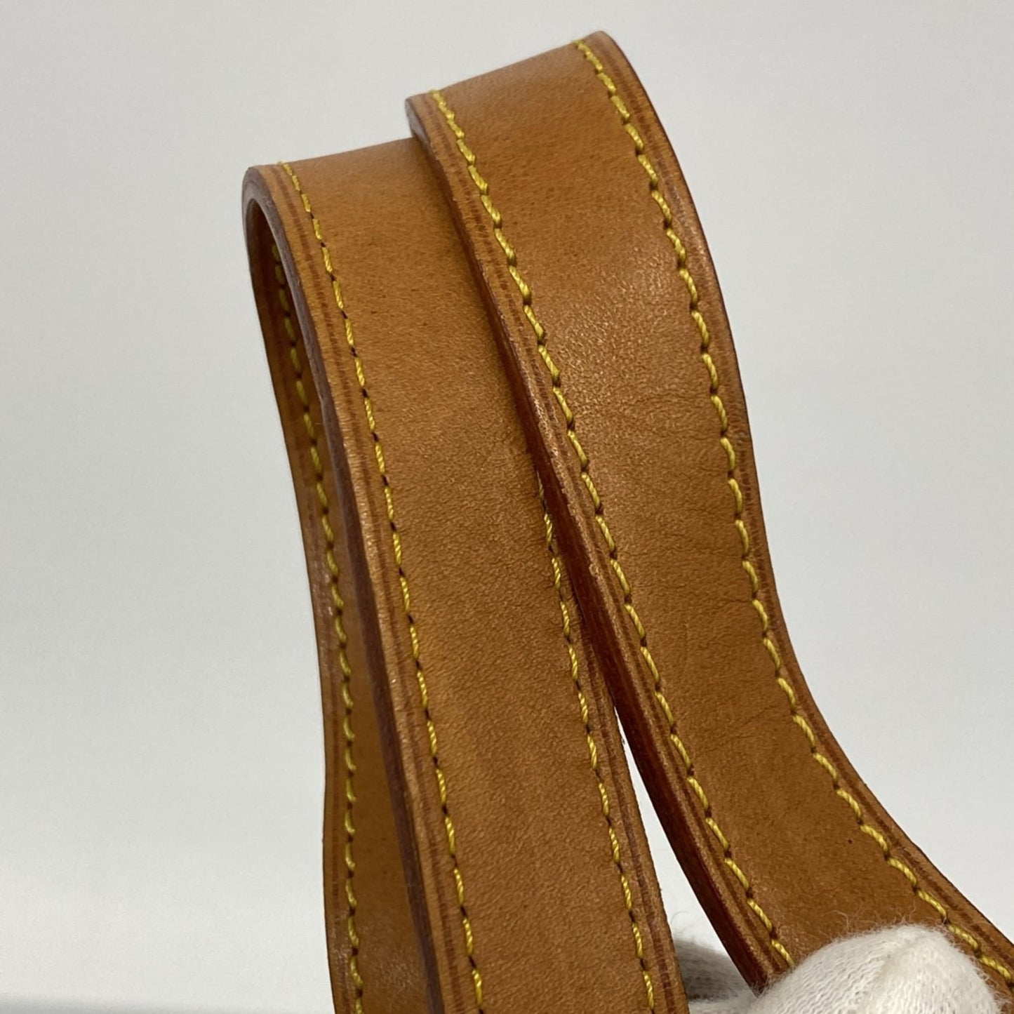 Louis Vuitton Argent Tote Bag (Pre-Owned)