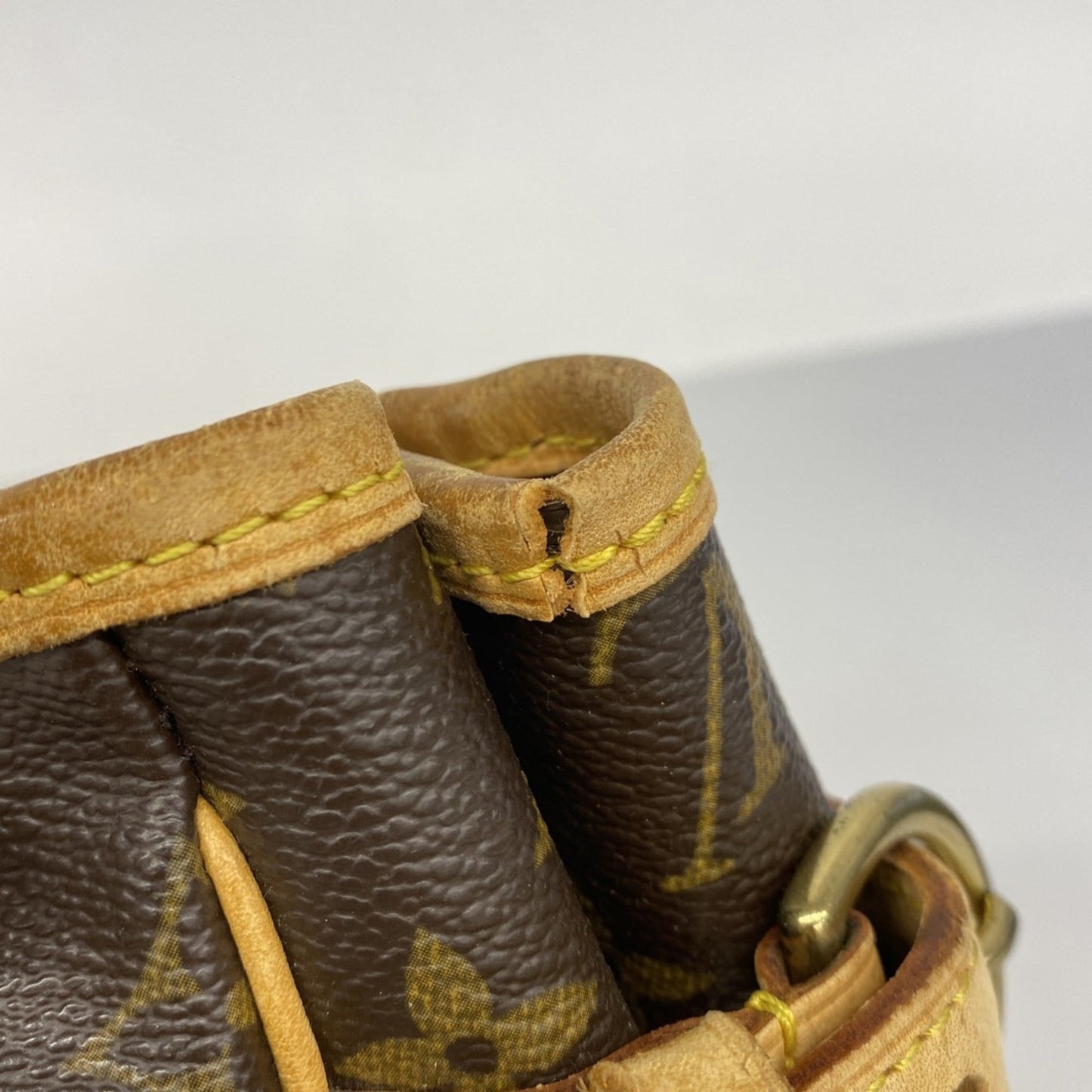 Louis Vuitton Brown Tote Bag (Pre-Owned)