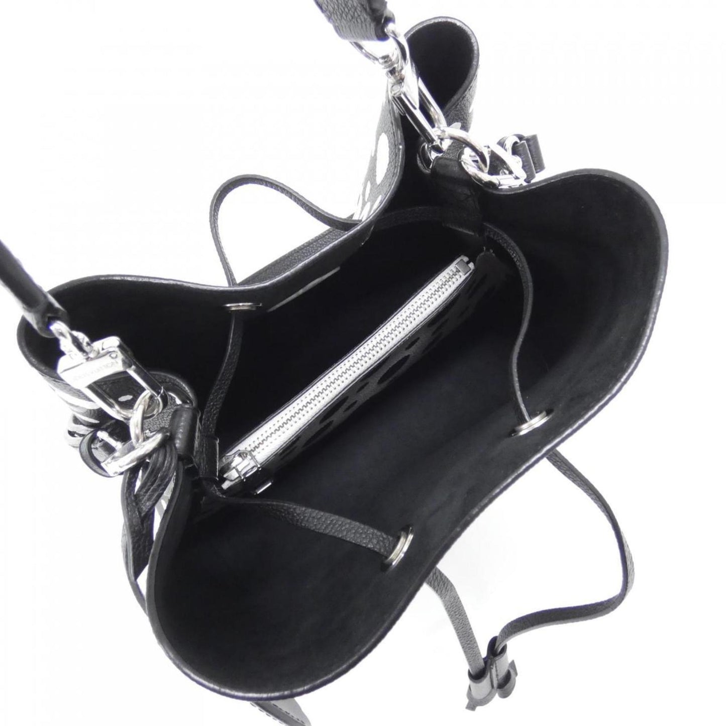 Louis Vuitton Black Leather Shoulder Bag (Pre-Owned)