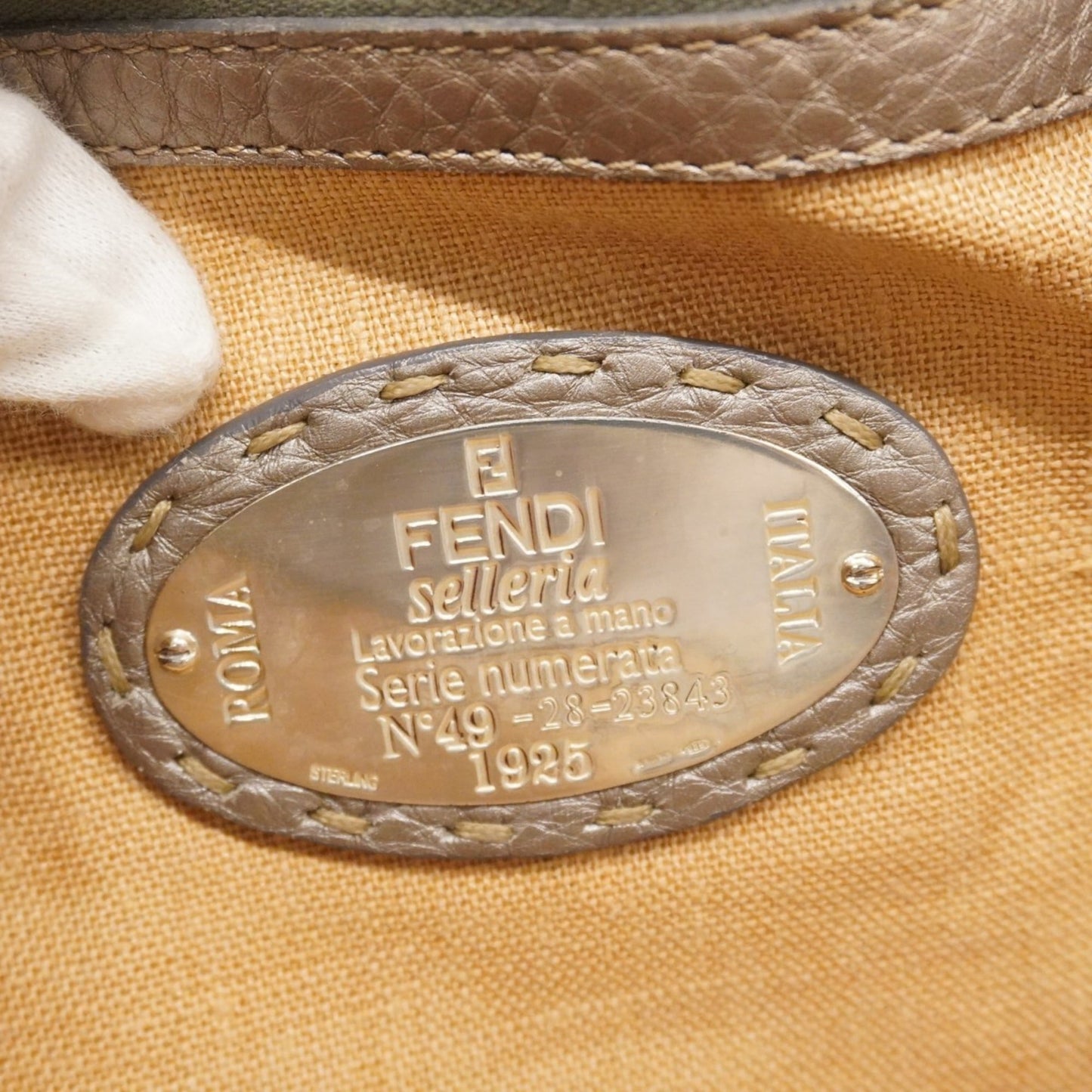 Fendi Grayish Leather Tote Bag (Pre-Owned)