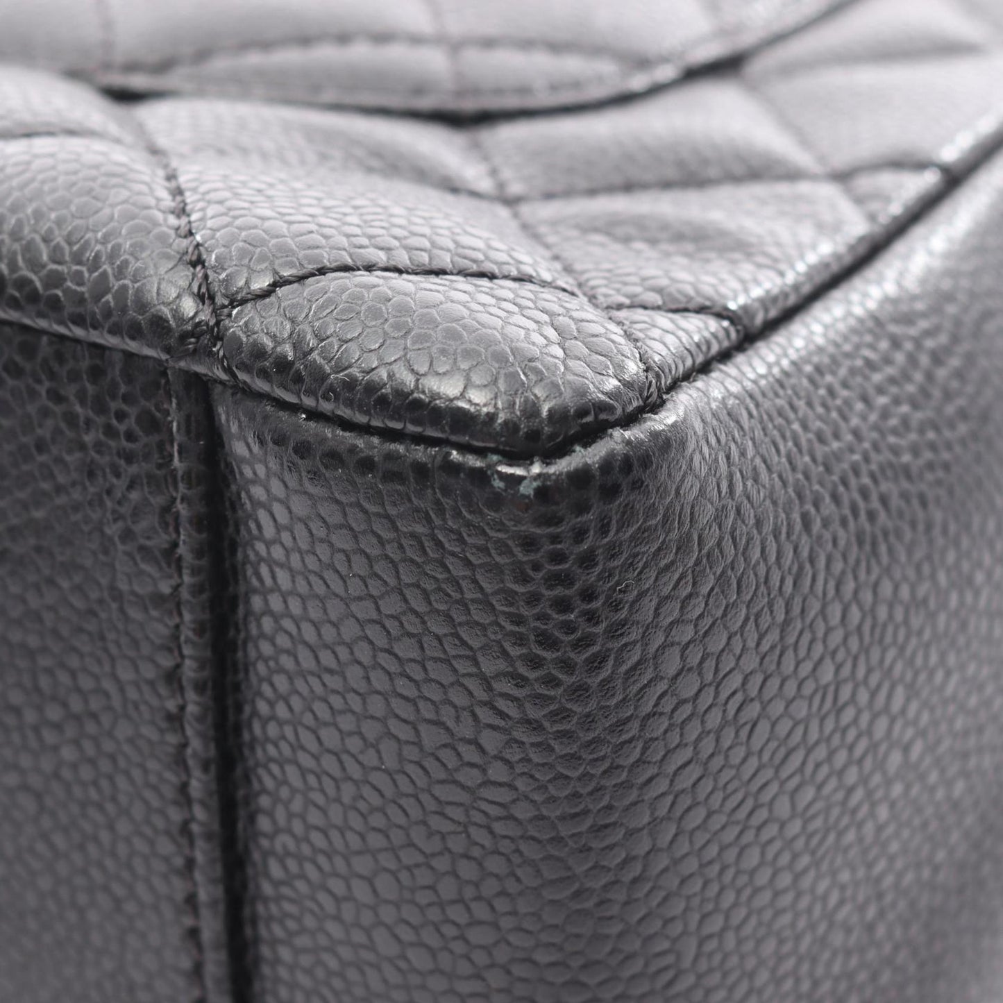 Chanel Black Grained Calfskin Tote Bag (Pre-Owned)