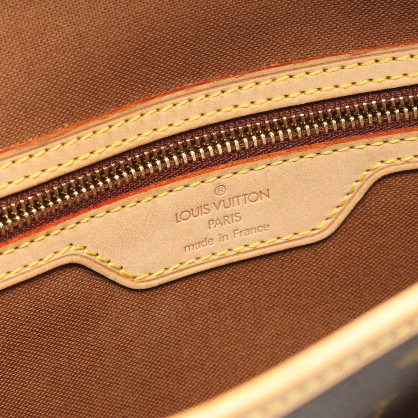 Louis Vuitton Brown Pvc Leather Shoulder Bag (Pre-Owned)