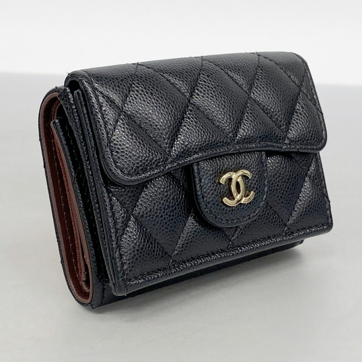 Chanel Black Grained Calfskin Wallet (Tri-Fold) (Pre-Owned)