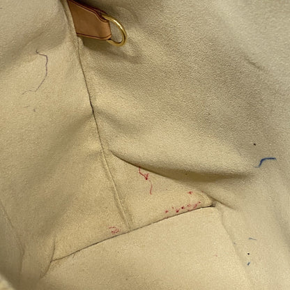 Louis Vuitton White Handbag (Pre-Owned)