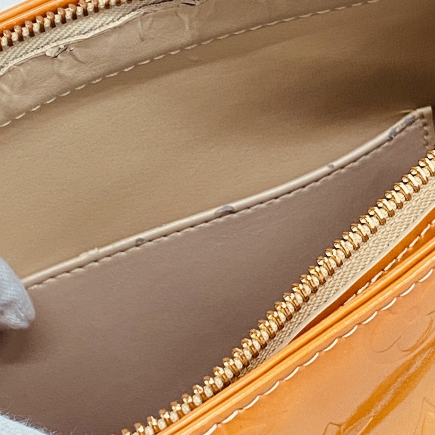 Louis Vuitton Beige Tote Bag (Pre-Owned)